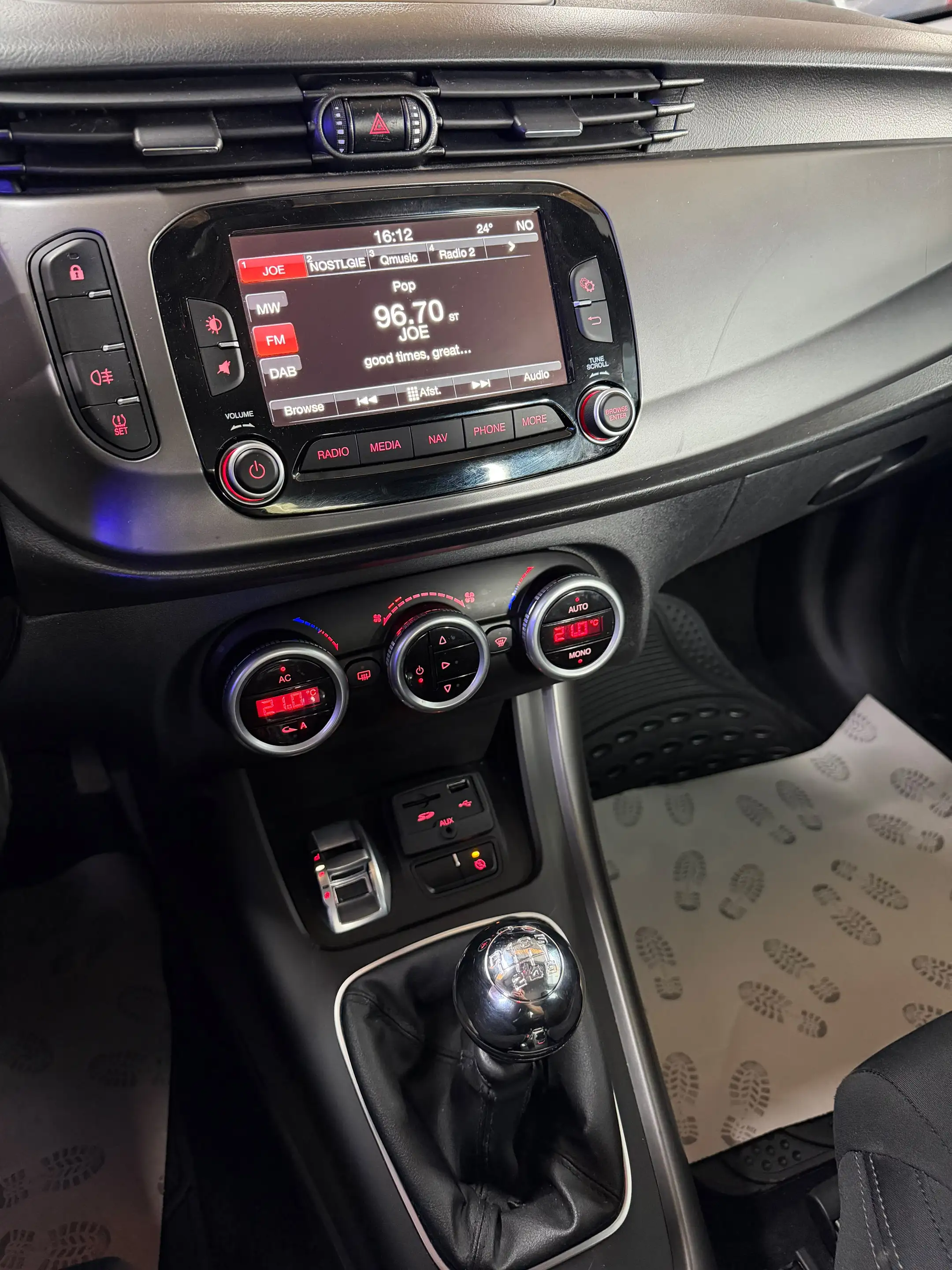 Alfa Romeo Giulietta Giulietta 1.4 TB Impression — photo 8