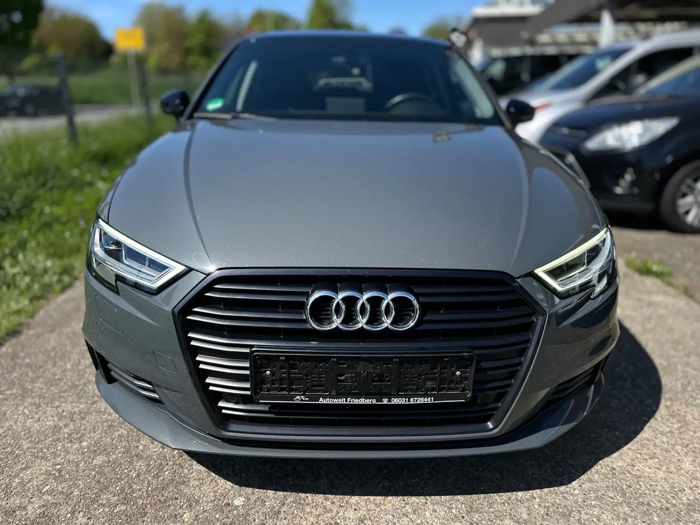 Audi A3 35 TFSI sport/Virtual Cockpit/Kamera/Optik Paket Silber - 2