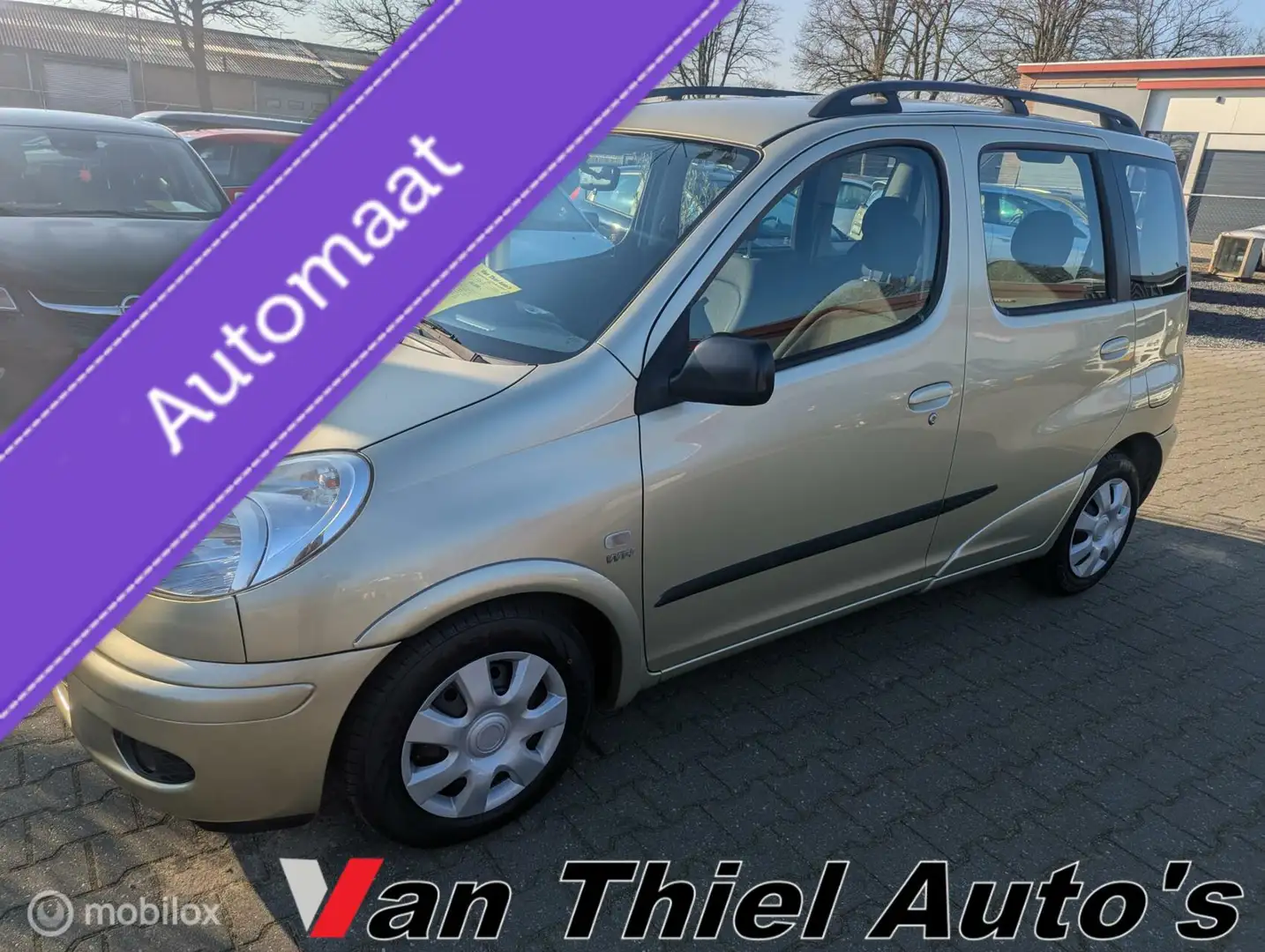 Toyota Yaris Verso 1.3 VVT-i Sol AUTOMAAT airco Beige - 1