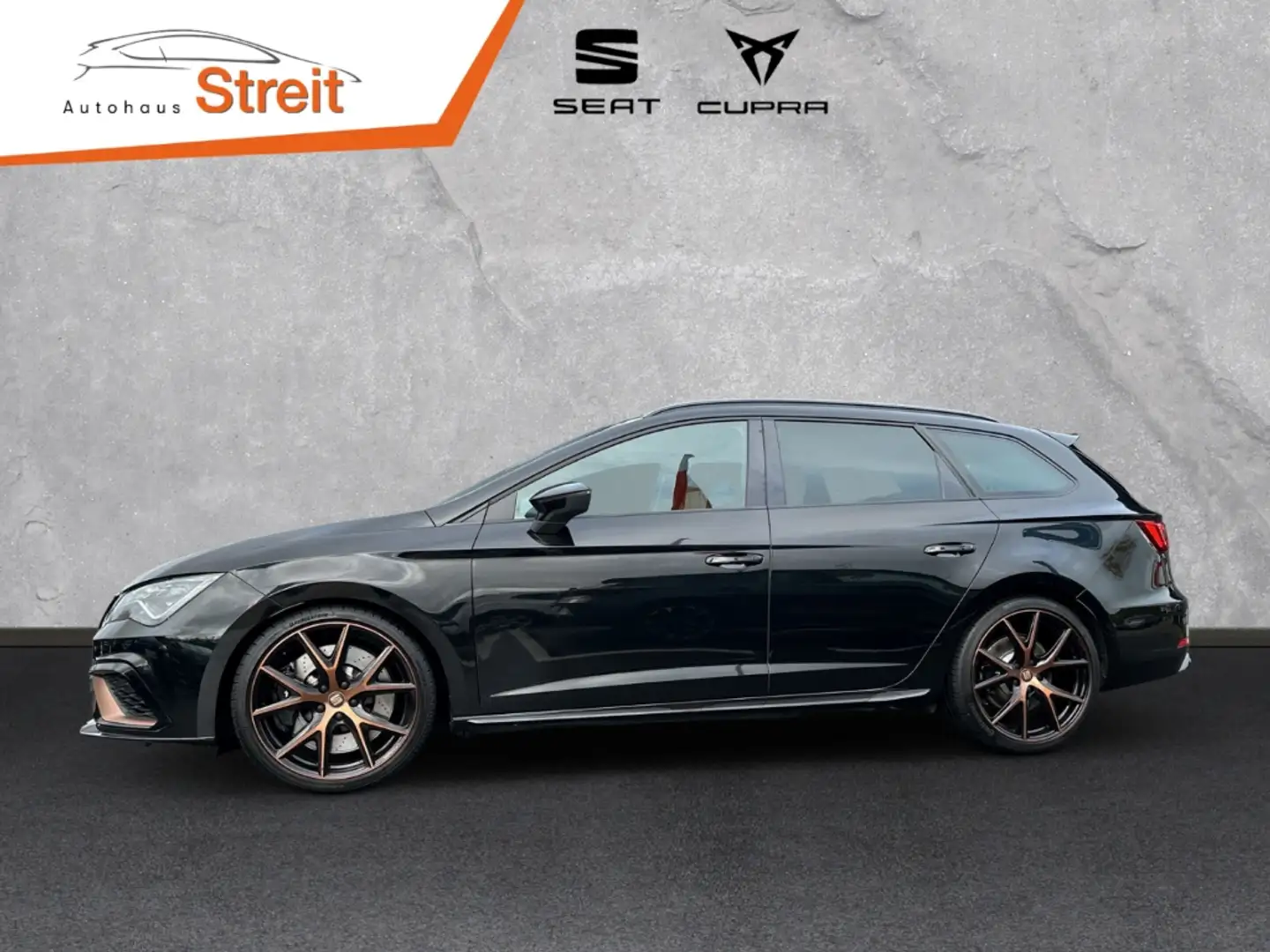 SEAT Leon SPORTSTOURER ST CUPRA R 2.0 TSI 221 KW 4Drive 7-Ga Zwart - 2
