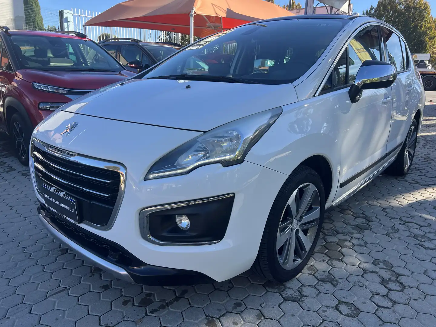 Peugeot 3008 1.6 hdi 8v Allure 115cv fap OK NEOPATENTATI Blanc - 1