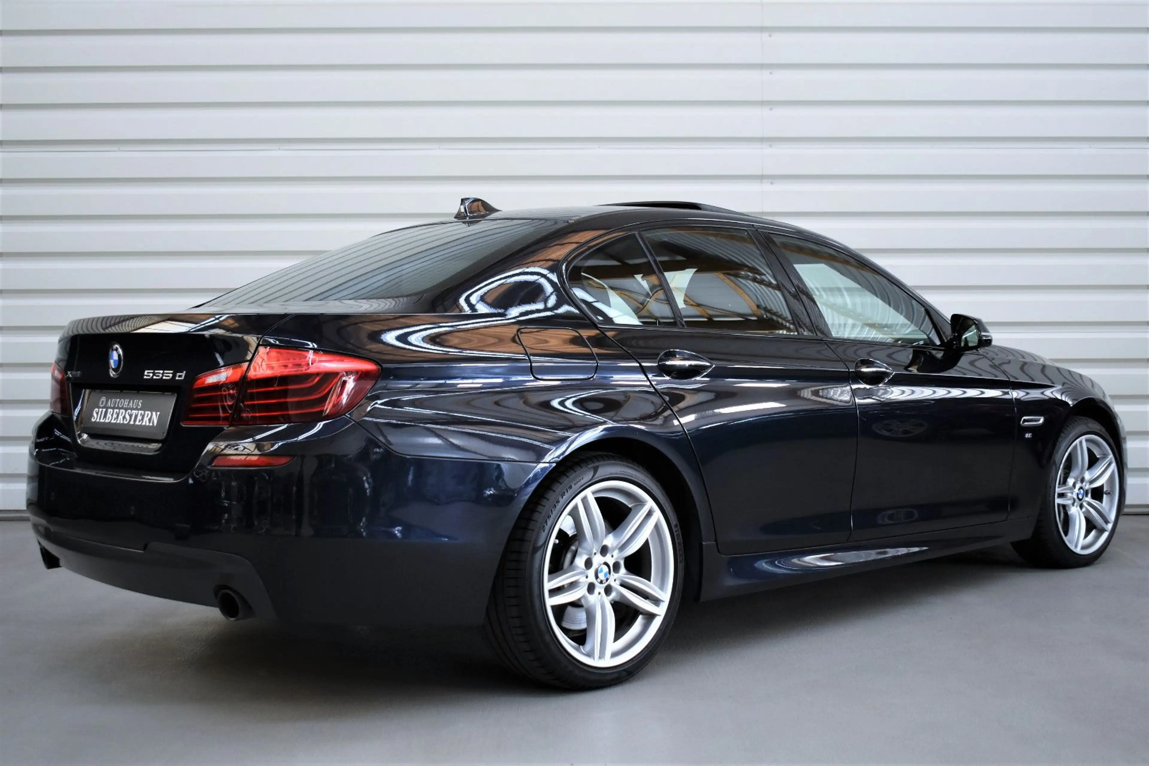 BMW 535 d xDrive+M-Sportpaket+Softclose+HeadUp+Voll — photo 4