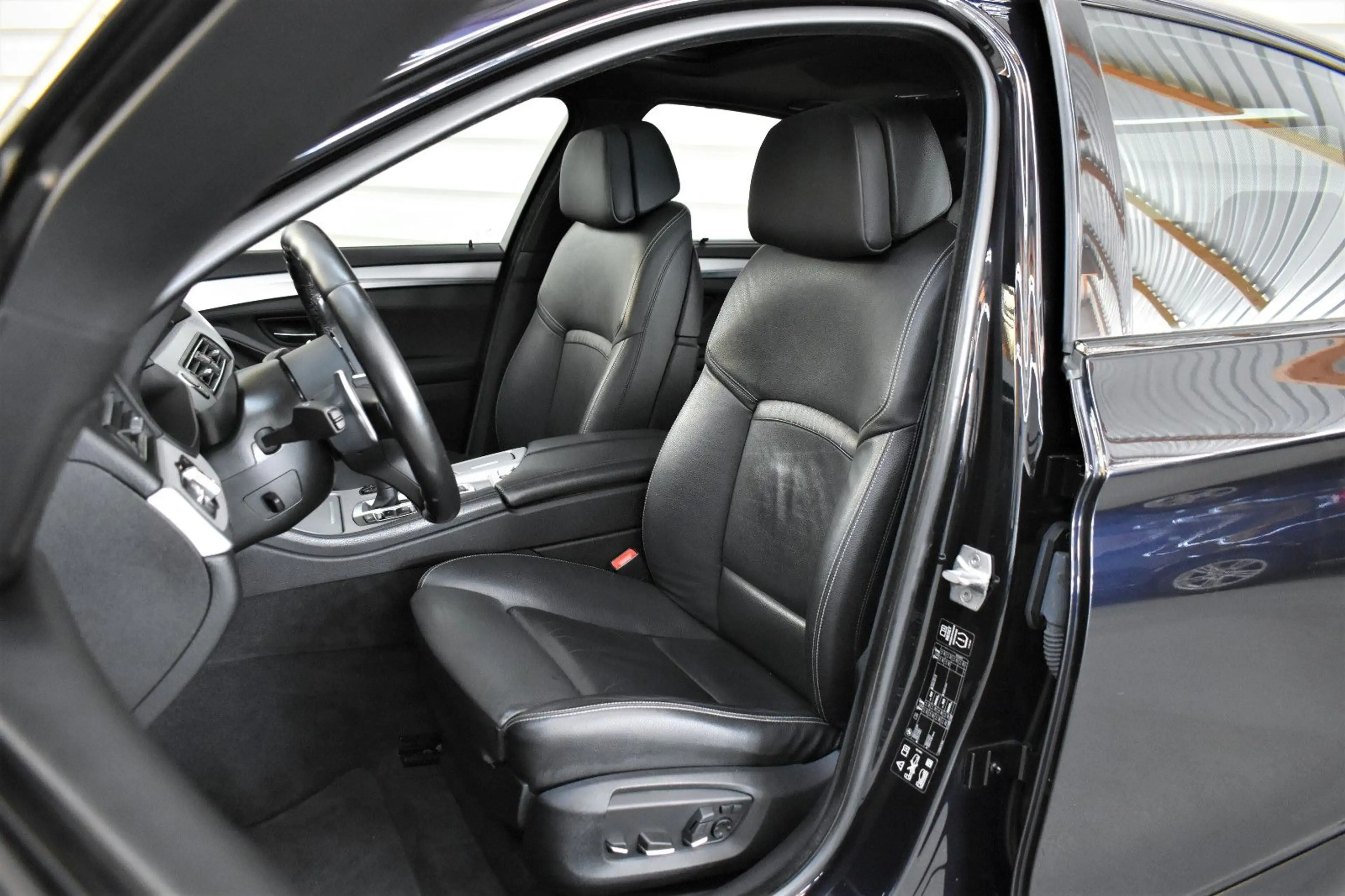 BMW 535 d xDrive+M-Sportpaket+Softclose+HeadUp+Voll — photo 6