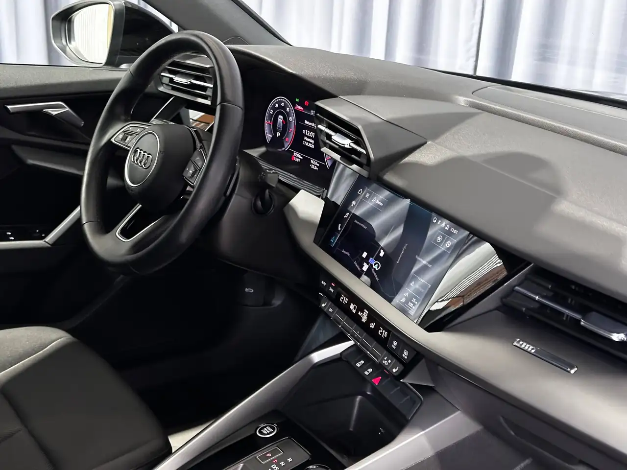 Audi A3 Sportback 35 TFSI S tronic *AUT.*ACC*PTS*NAVI*ZETELVERWARMING*VIRTUAL COCKPIT*, миниатюра 11
