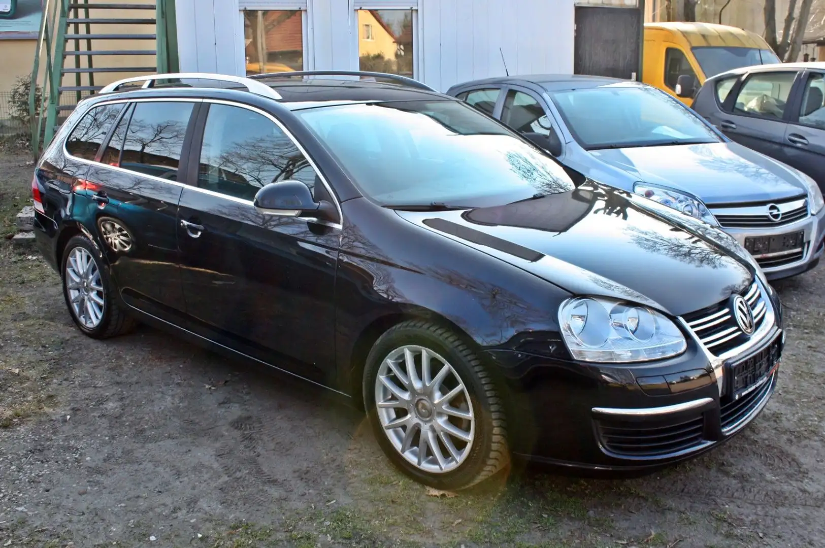 Volkswagen Golf V Variant Sportline /Automatik/TÜV/AU 11/26 Zwart - 1