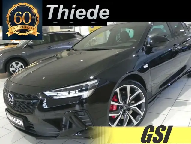 Opel Insignia main image