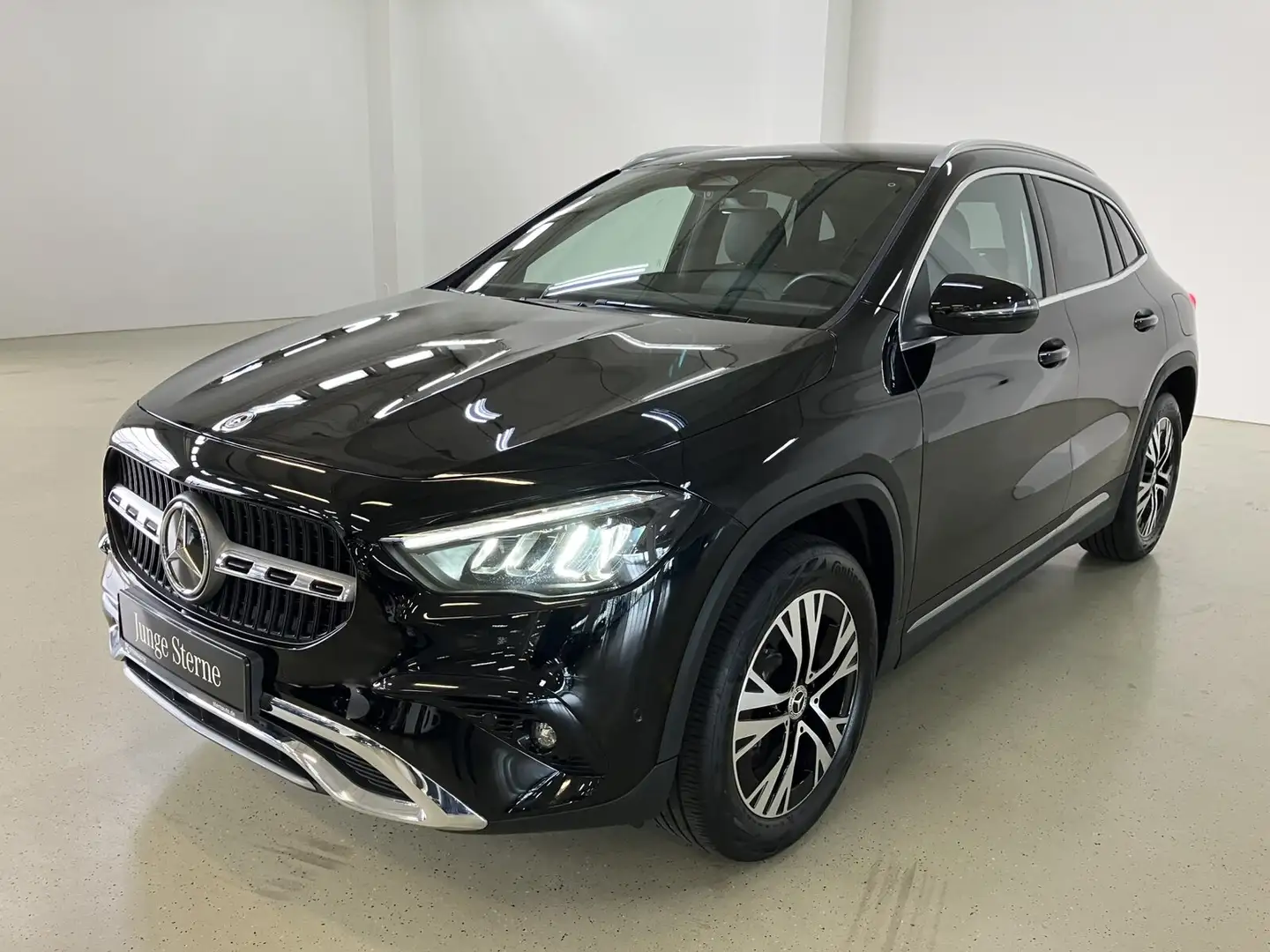 Mercedes-Benz GLA 250 GLA 250 e Prog Adv RüCam LED Spur AHK WinterP NSW Negro - 2