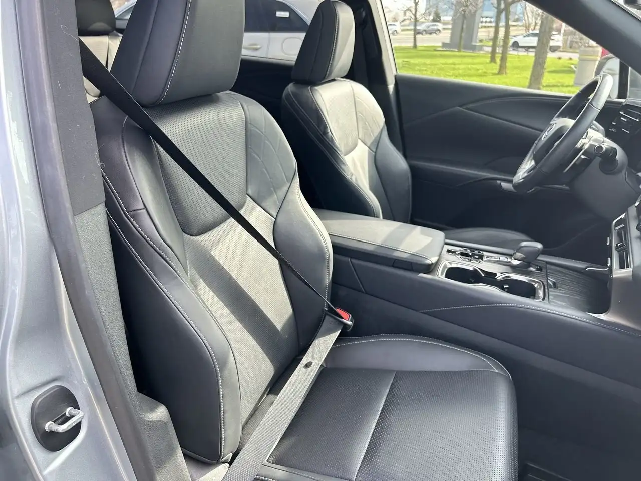 Lexus RX photo Lexus RX