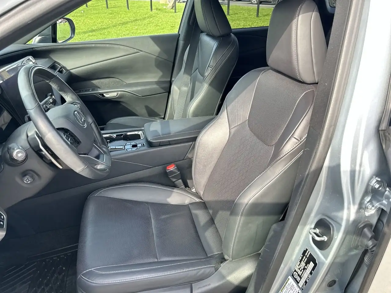 Lexus RX photo Lexus RX