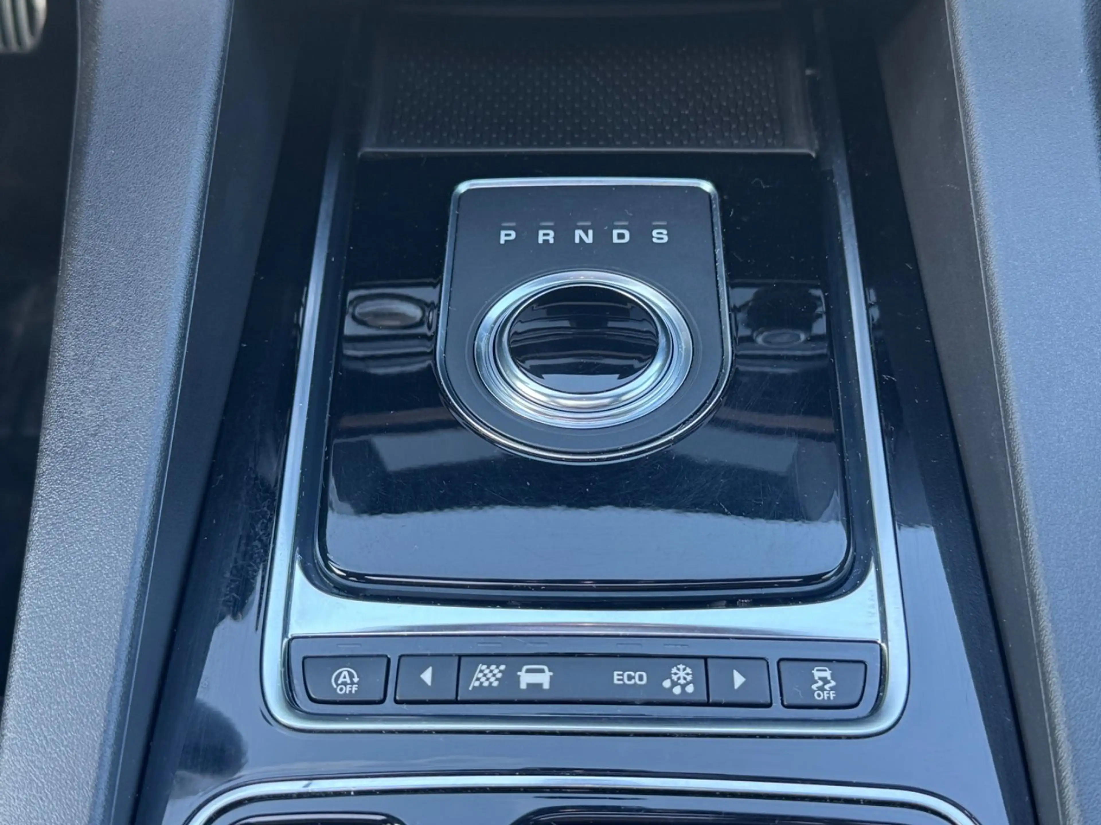 Jaguar F-Pace F-PACE Pure AWD | LED | NAVI | CAM — photo 14