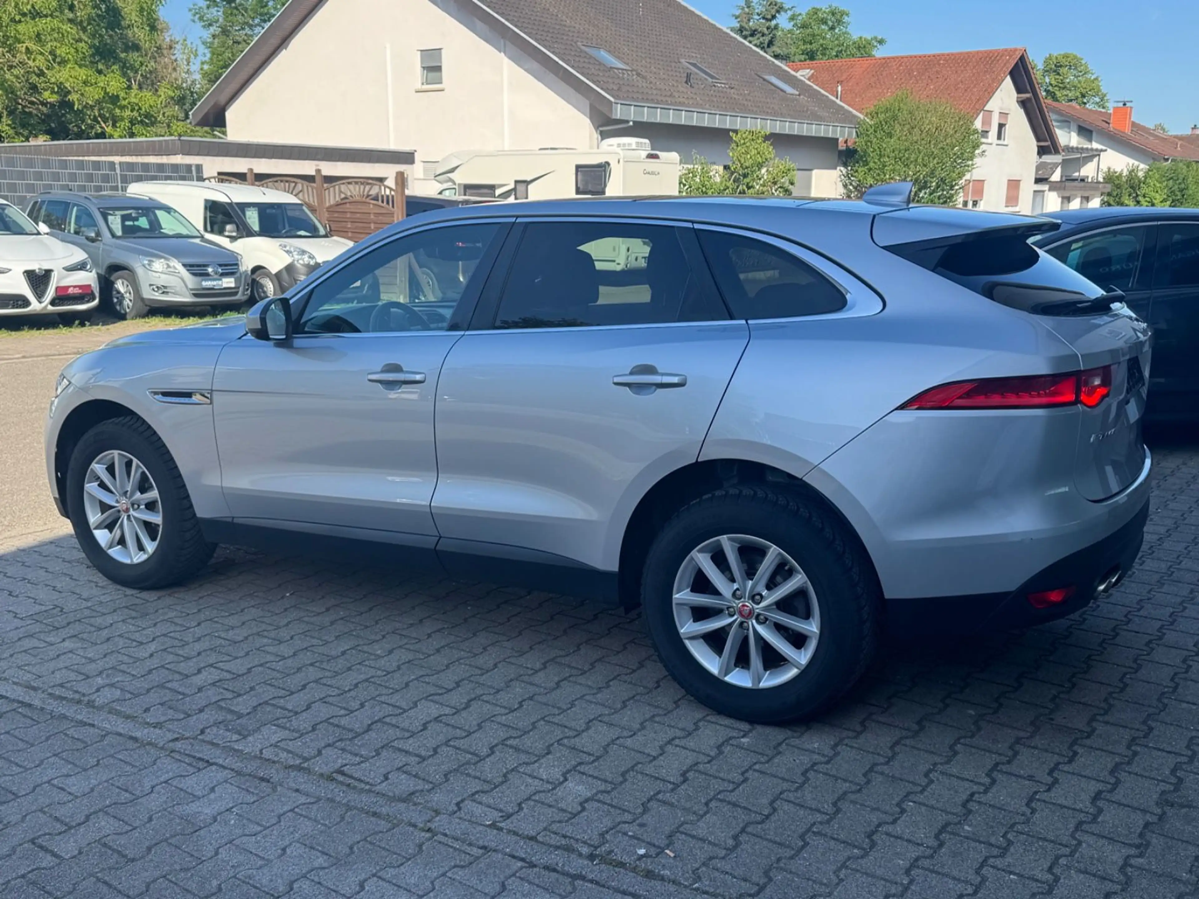 Jaguar F-Pace F-PACE Pure AWD | LED | NAVI | CAM — photo 3