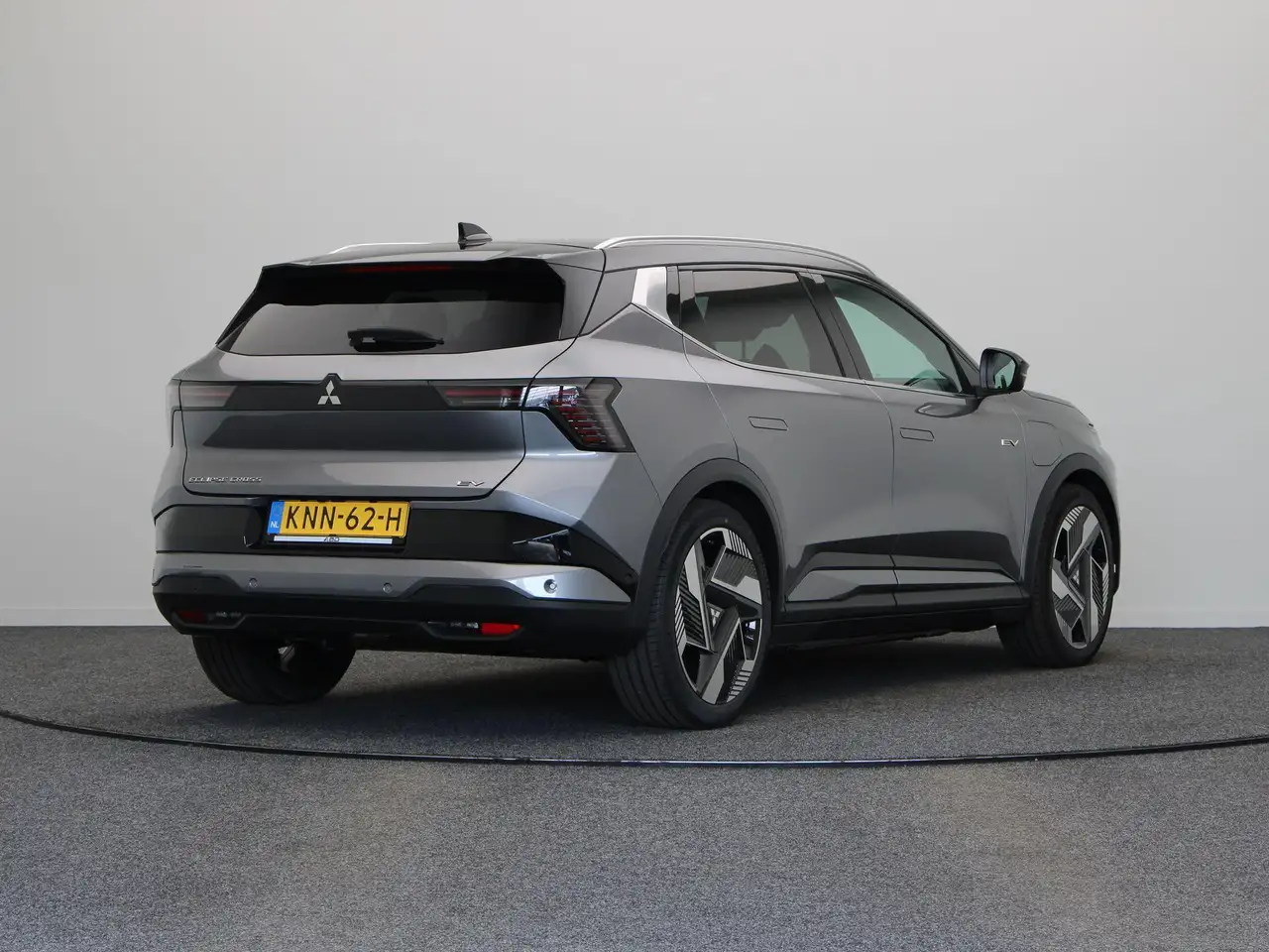 Mitsubishi Eclipse Cross 2026 — фото 11