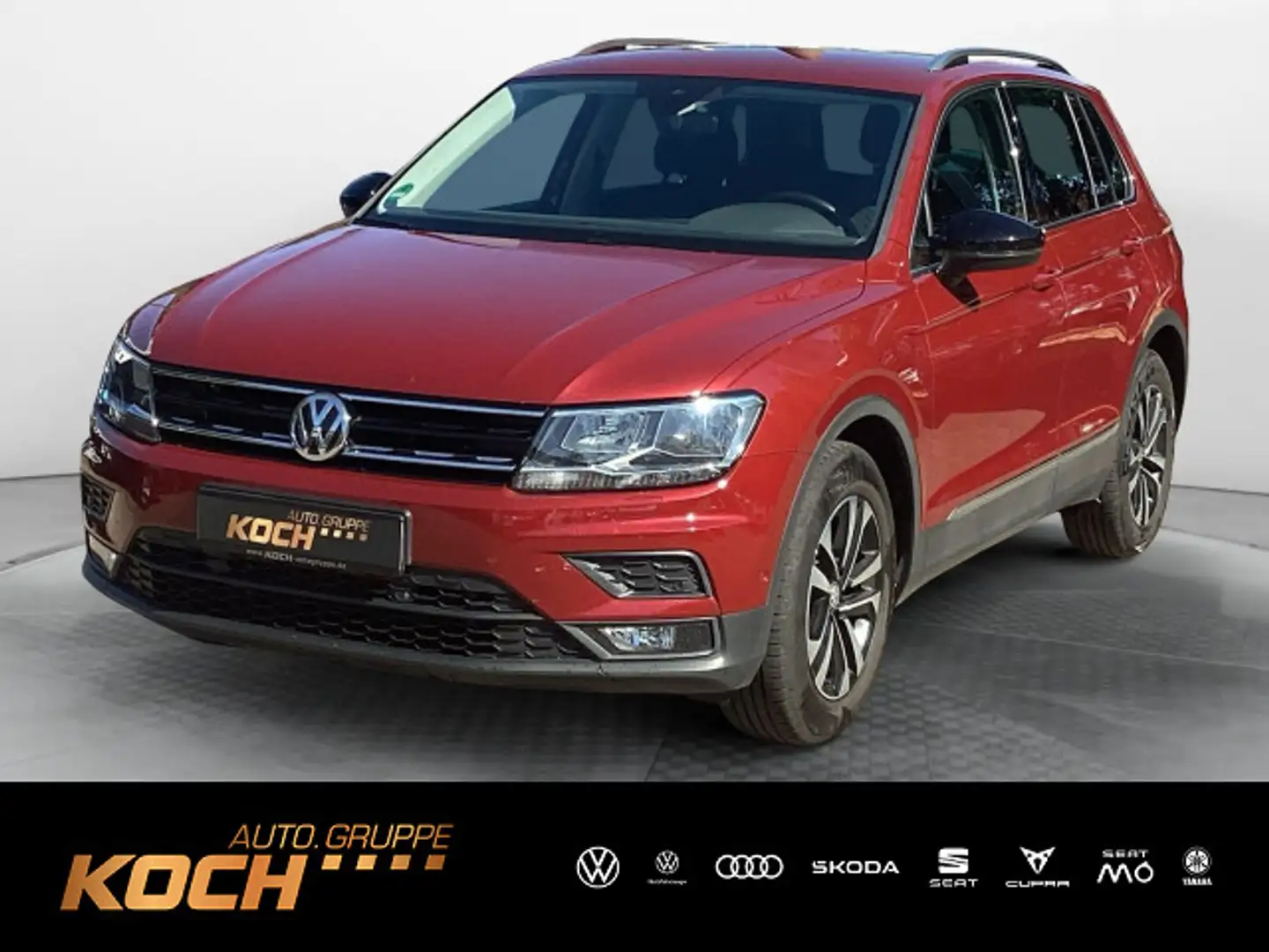 Volkswagen Tiguan 2.0TDI IQ.Drive Navi AHK Rood - 1