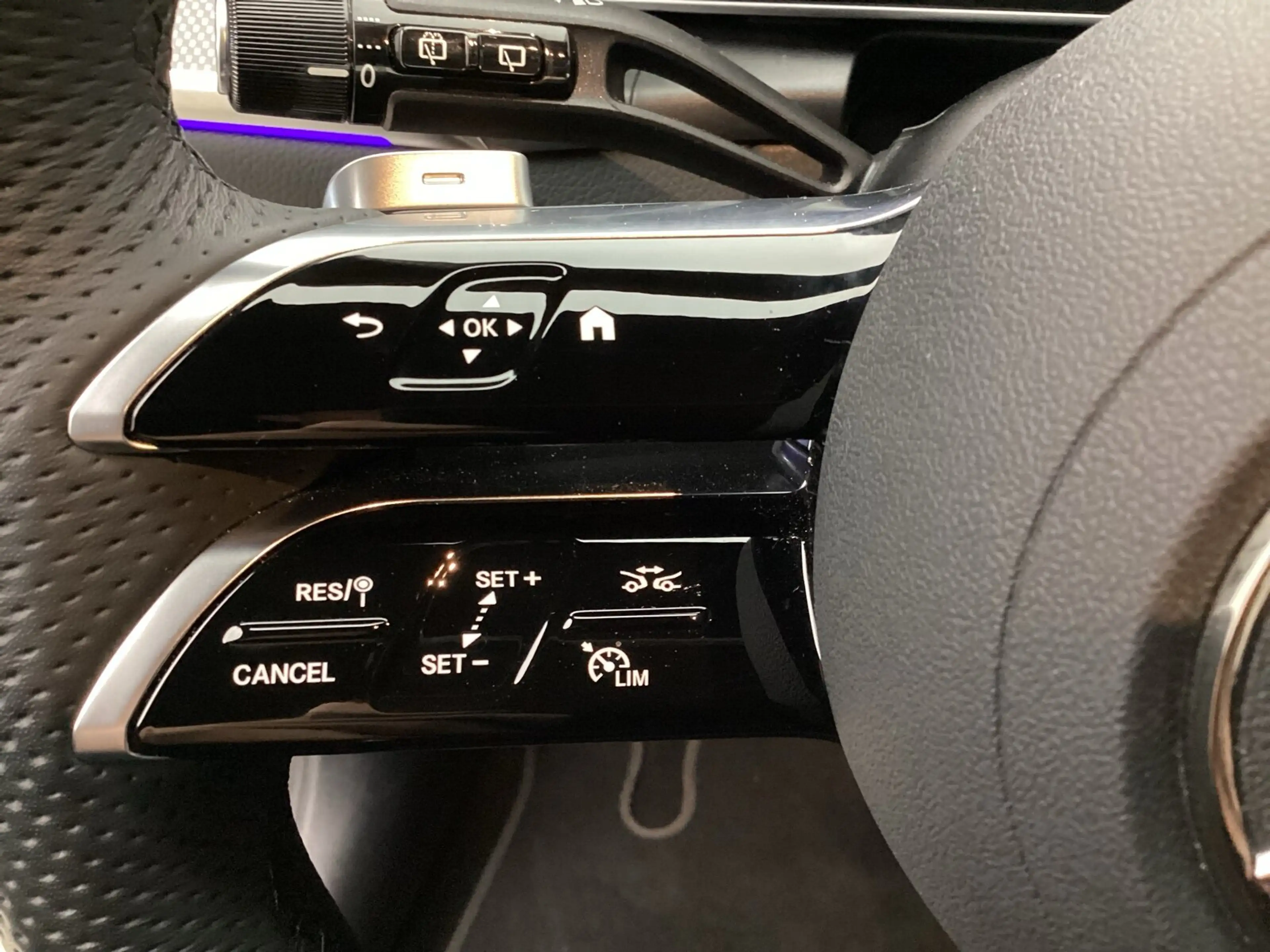 Mercedes-Benz GLC 220 GLC 220 d AMG DigitalLight AHK Night 360Ka Sound — photo 14