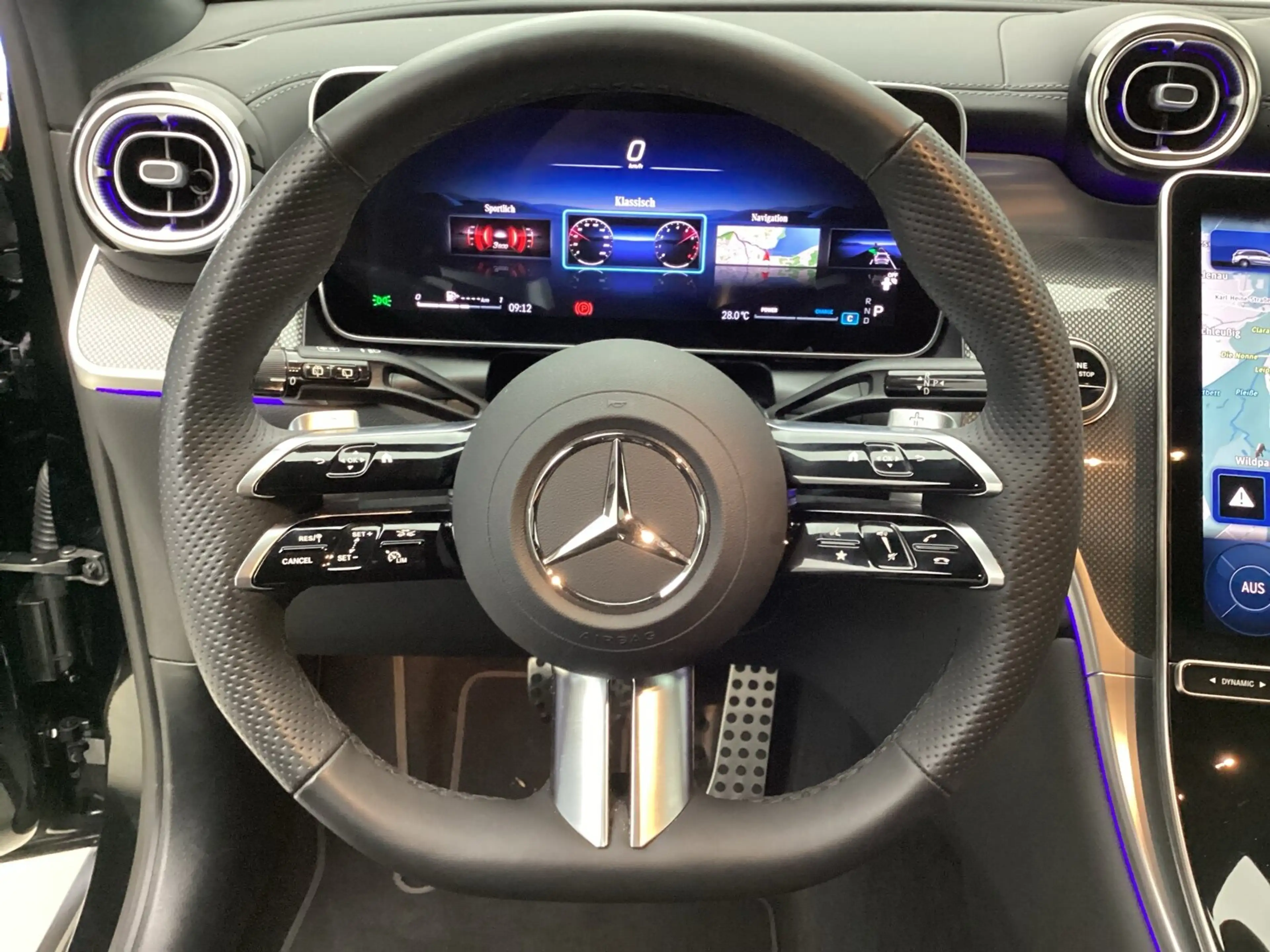 Mercedes-Benz GLC 220 GLC 220 d AMG DigitalLight AHK Night 360Ka Sound — photo 13