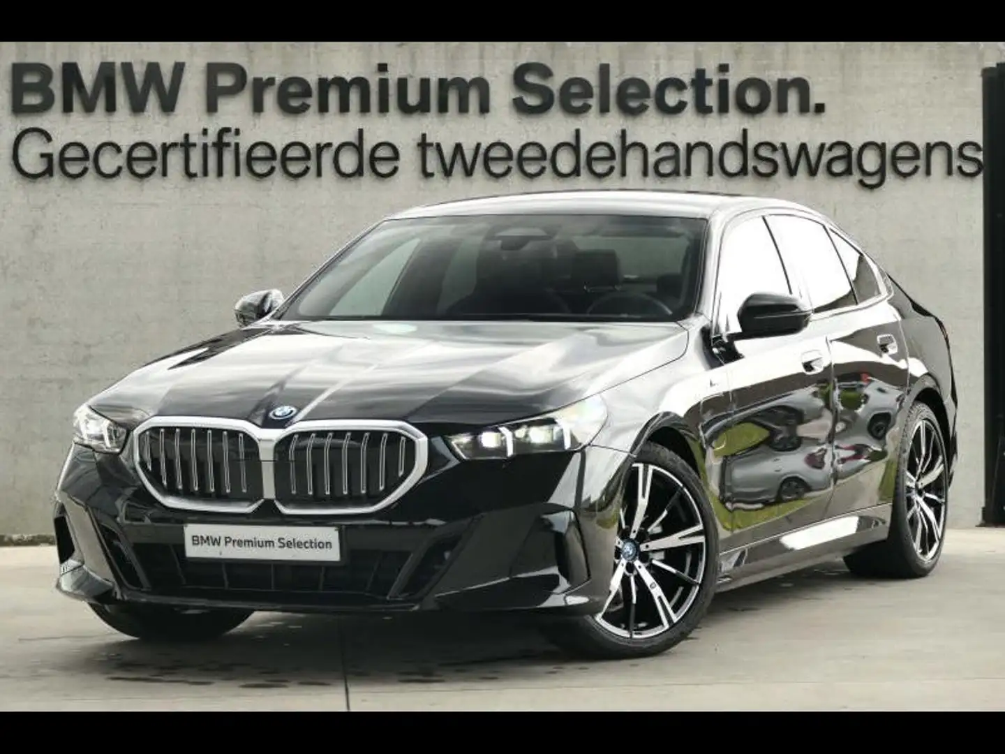 BMW 530 530e Berline M Sport Schwarz - 1