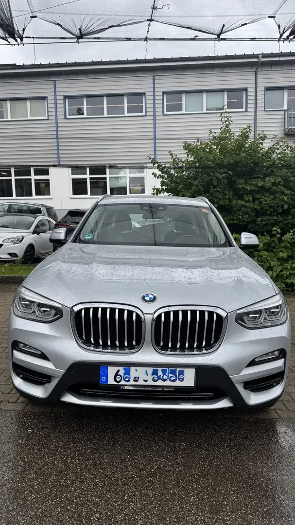 BMW X3 xDrive20d KUNDENAUFTRAG ! X-Line, Komforzugang, He Argent - 2