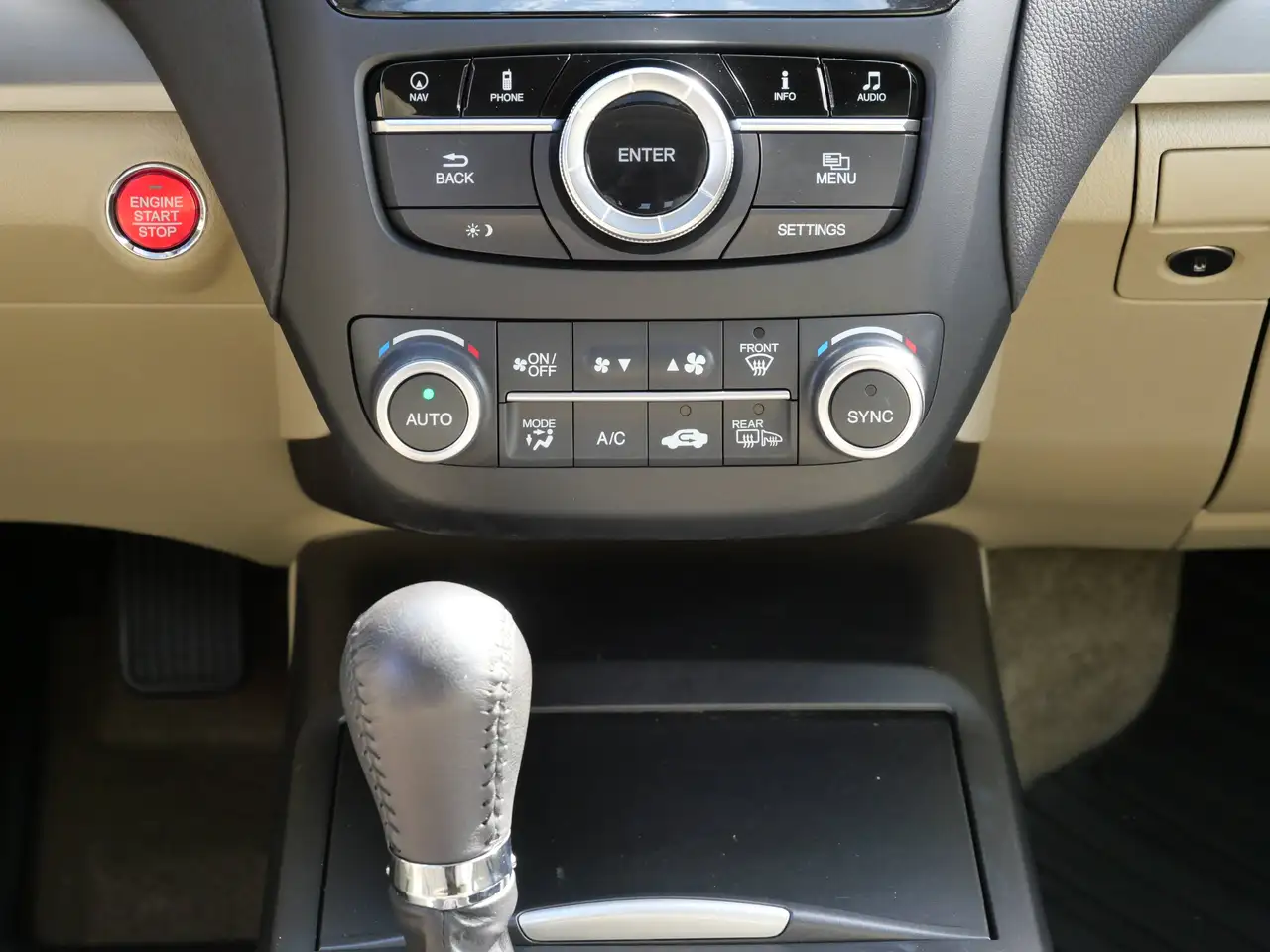 Acura RDX снимка Acura RDX