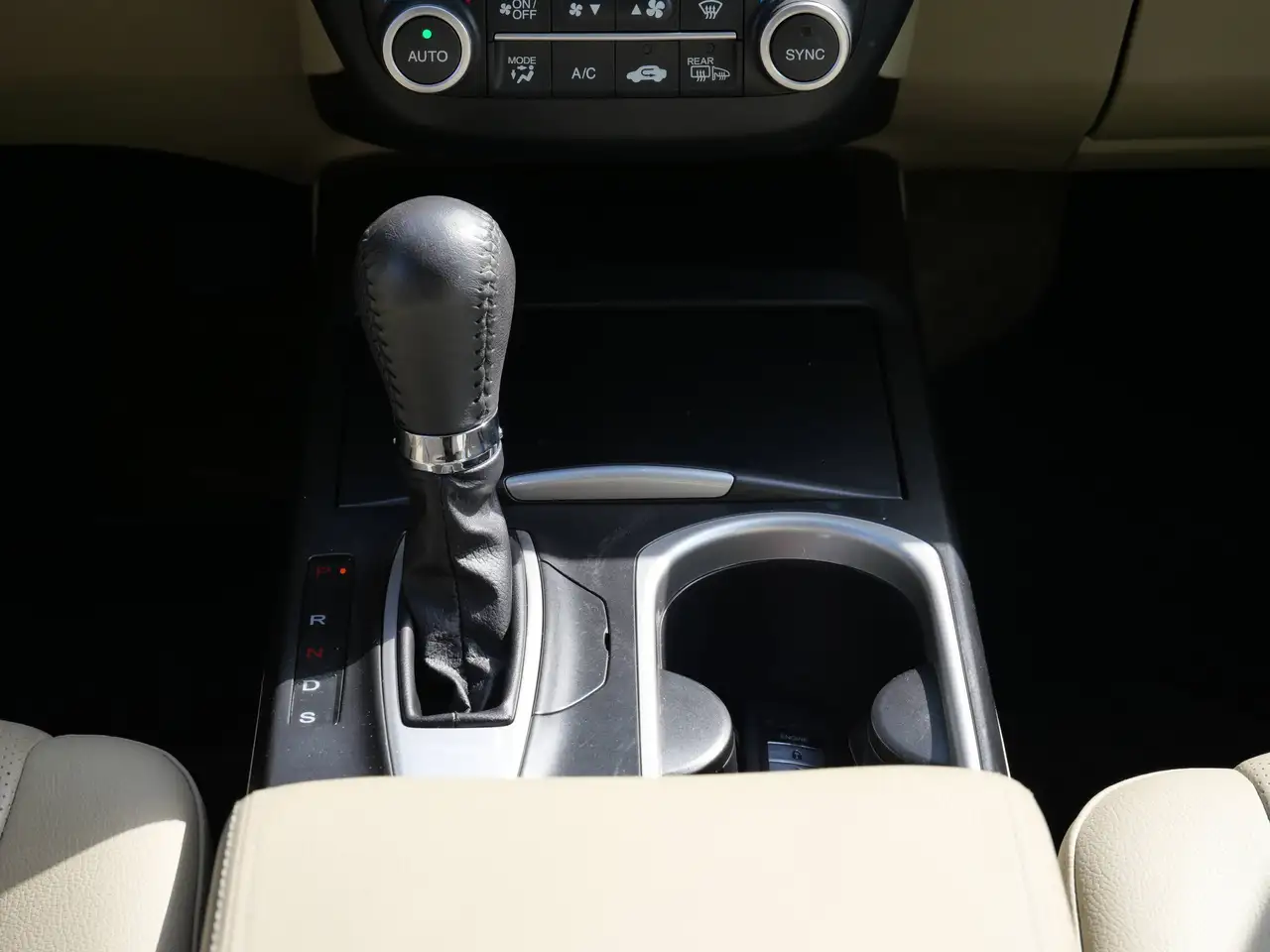 Acura RDX снимка Acura RDX