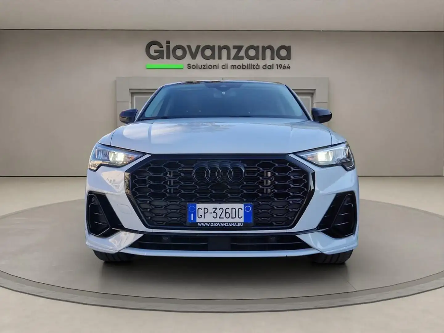 Audi Q3 Sportback 35 1.5 tfsi S line edition s-tronic Weiß - 2