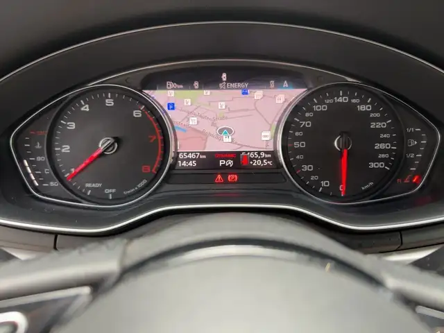Audi A4 Allroad view 13