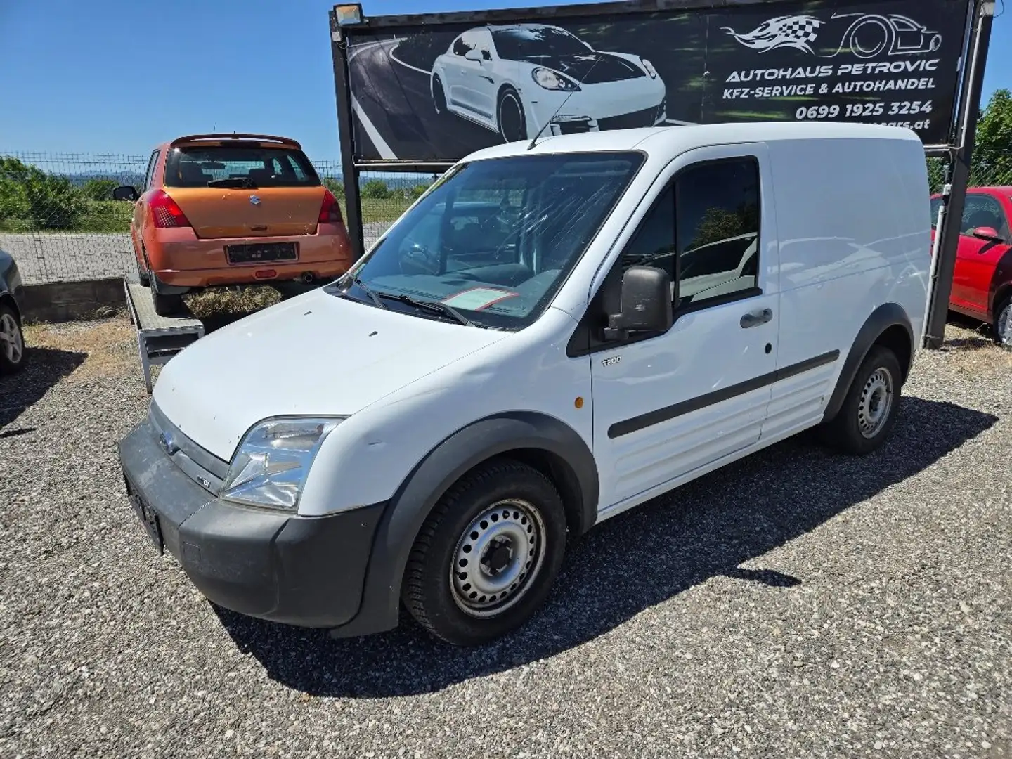 Ford Transit Connect Weiß - 1