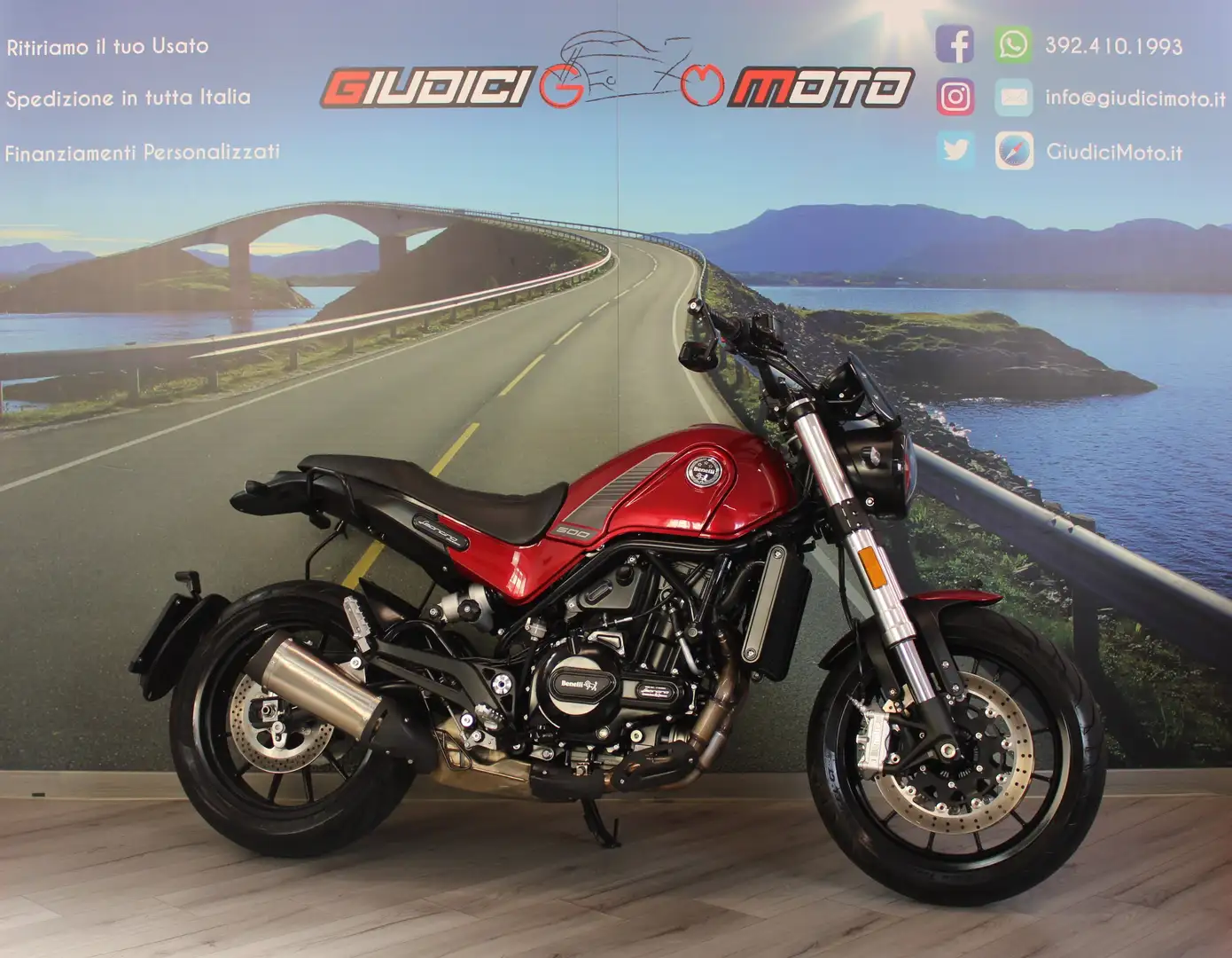 Benelli Leoncino 500 - 2022 - km 6669 Rot - 1