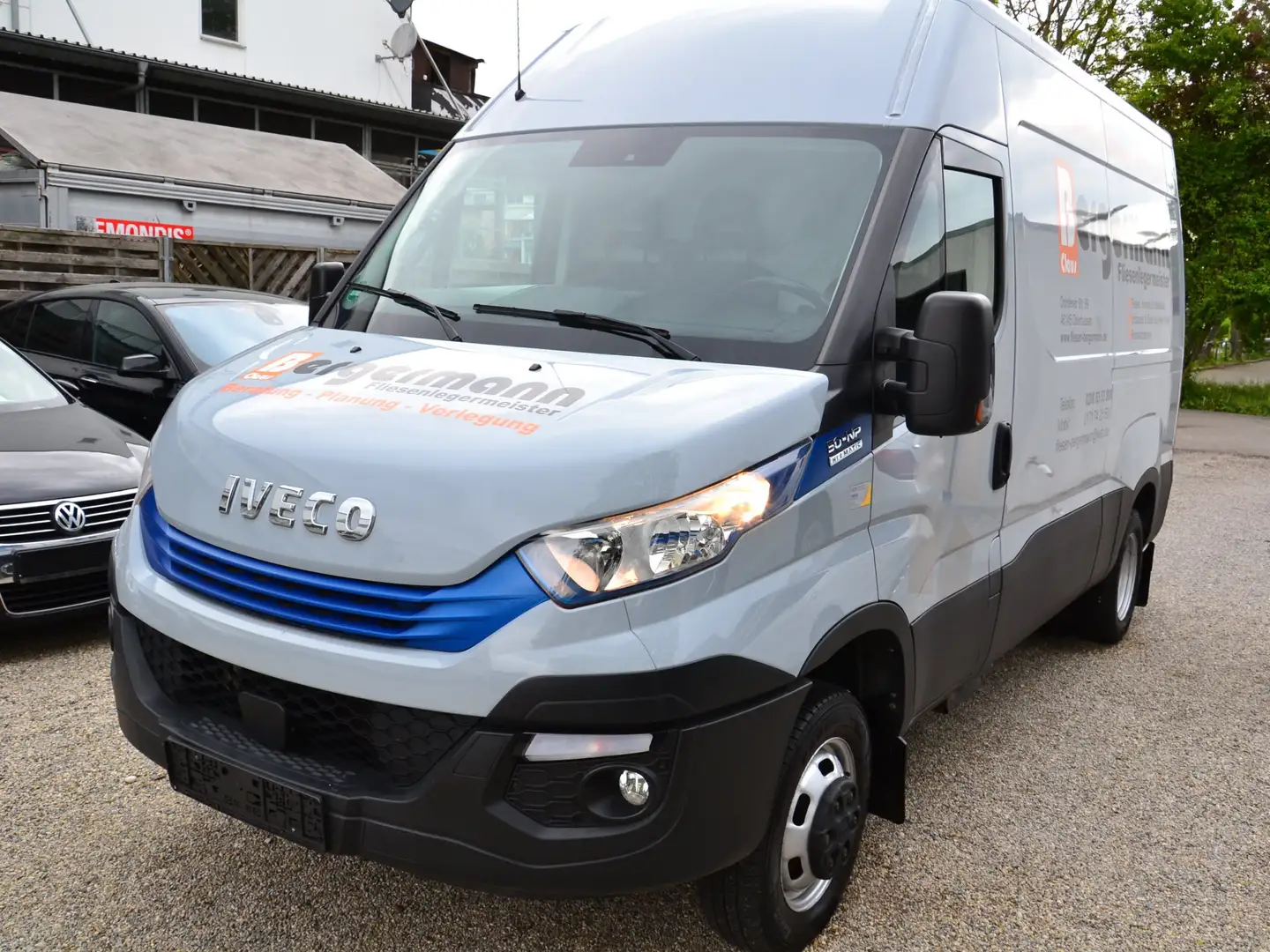 Iveco Daily 3.0 CNG +Benzin  HKa 50 C V  NP HiMatic BluePower Blau - 2