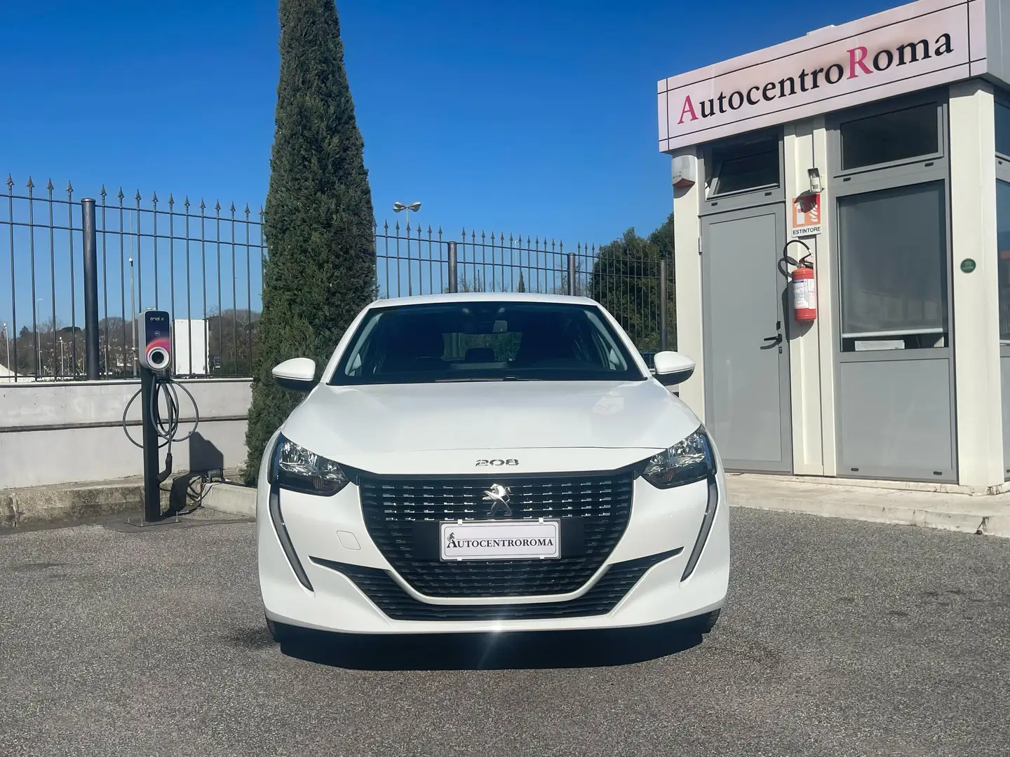 Peugeot 208 1.2 puretech Active s Weiß - 2