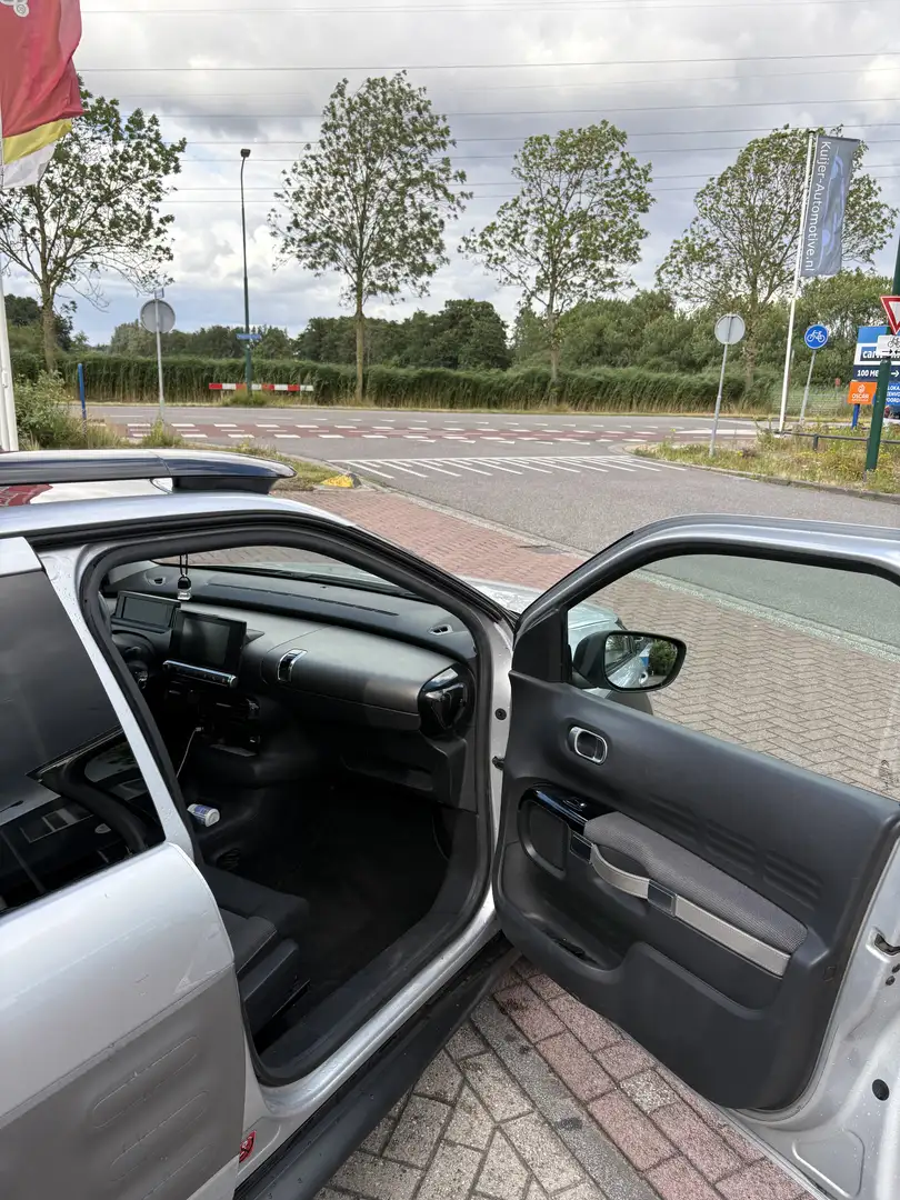 Citroen C4 Cactus 1.6 BlueHDi Bns Plus Grijs - 2
