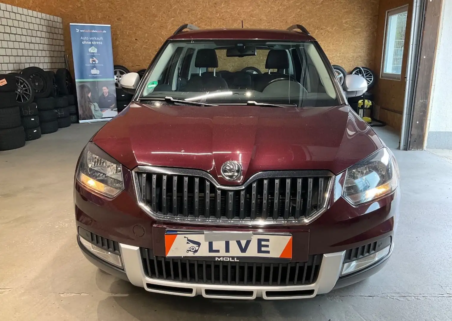 Skoda Yeti Elegance Outdoor 4x4*DSG*Pano*AHK*SHZ Rot - 2