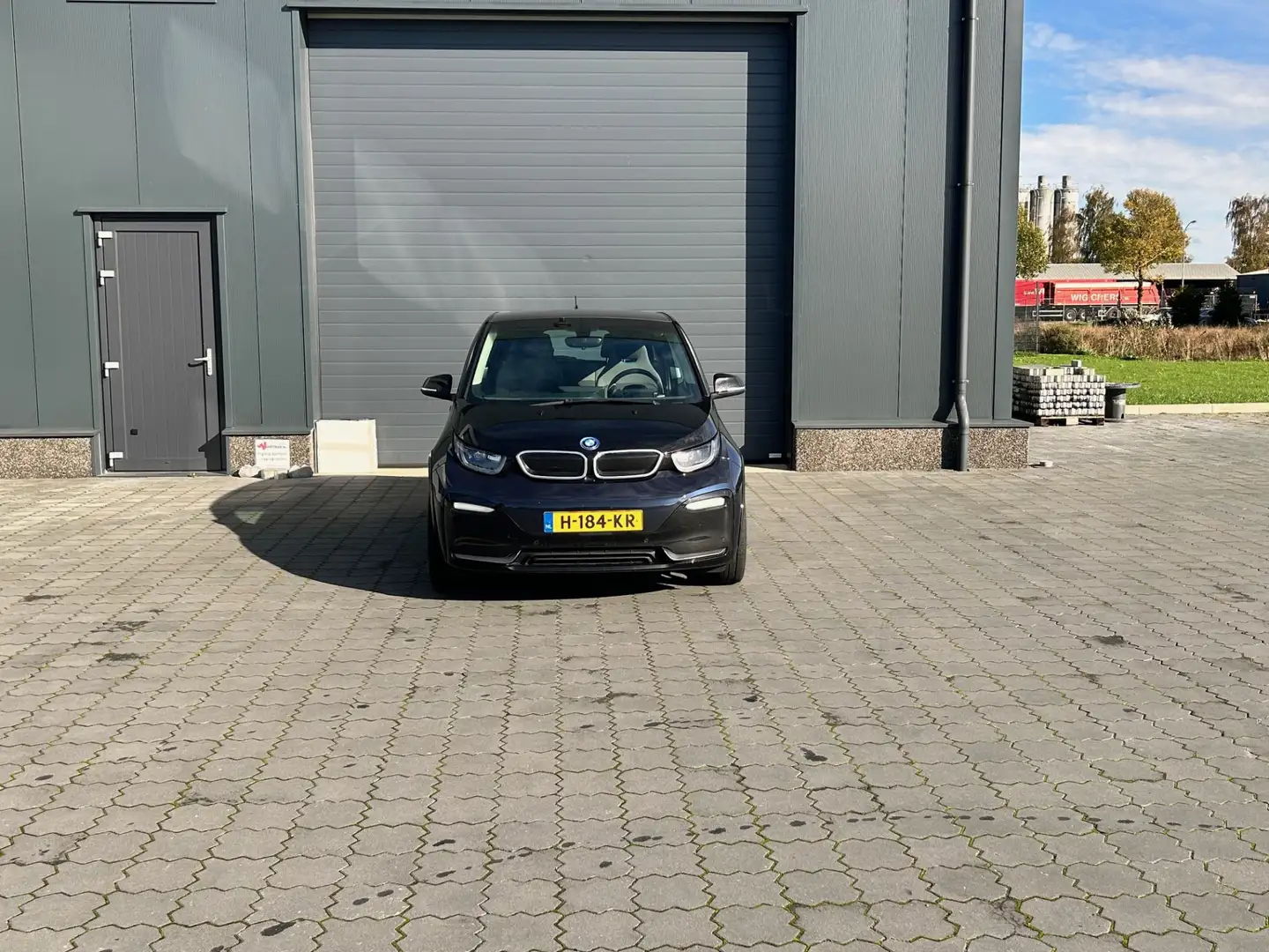 BMW i3 S Executive Edition 120Ah 42 kWh DAB CAMERA LED Blauw - 2
