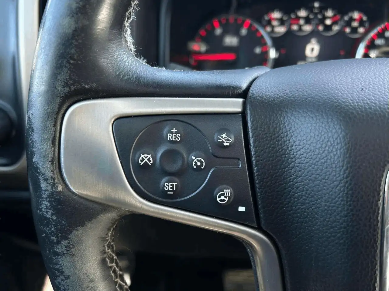 GMC Sierra 3500HD снимка GMC Sierra 3500HD
