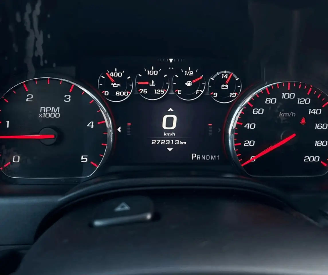 GMC Sierra 3500HD снимка GMC Sierra 3500HD
