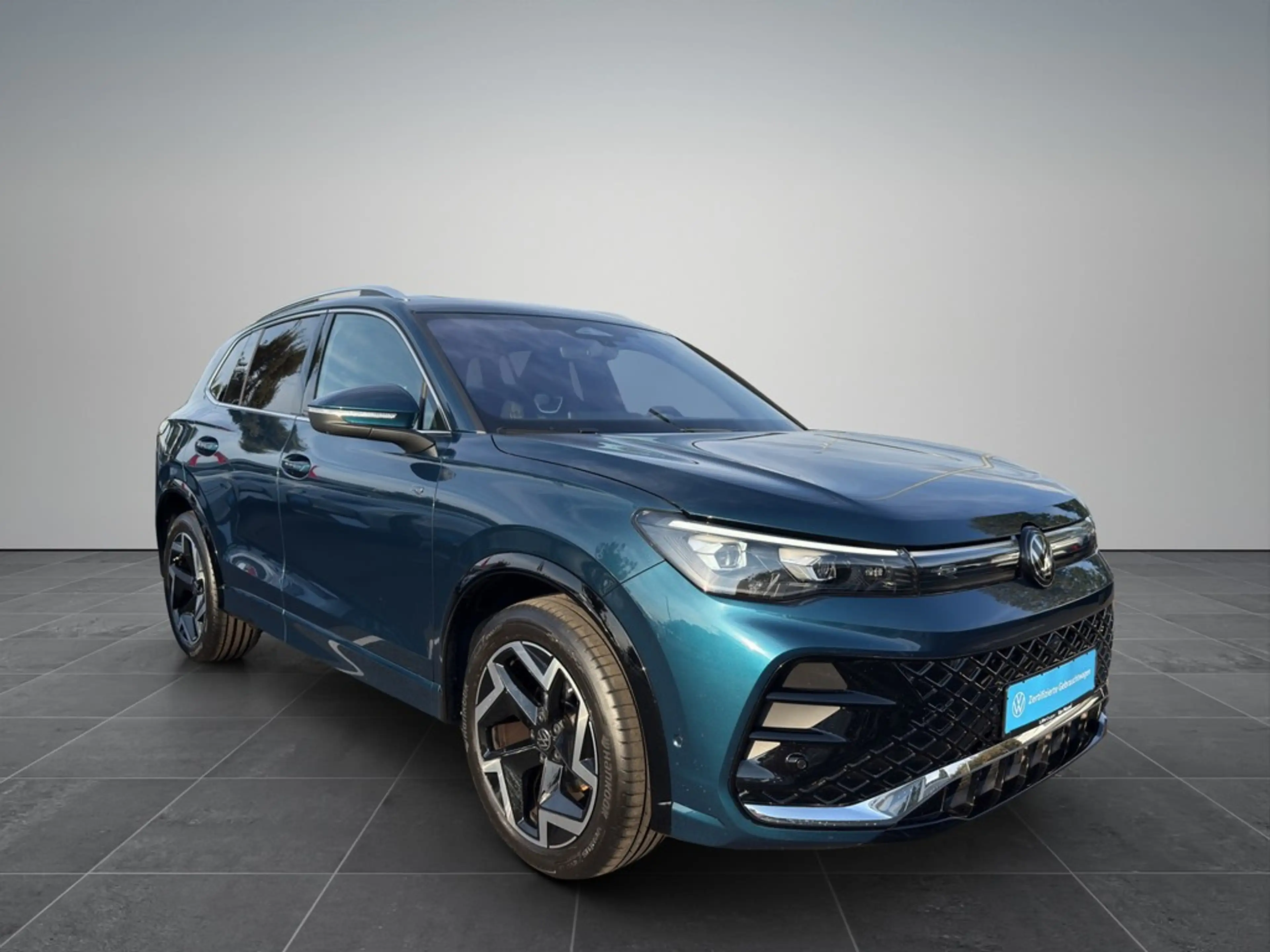 Volkswagen Tiguan 1.5 eTSI R-Line *PANO*STANDHEIZUNG*ACC*DCC*MATRIX* — photo 4
