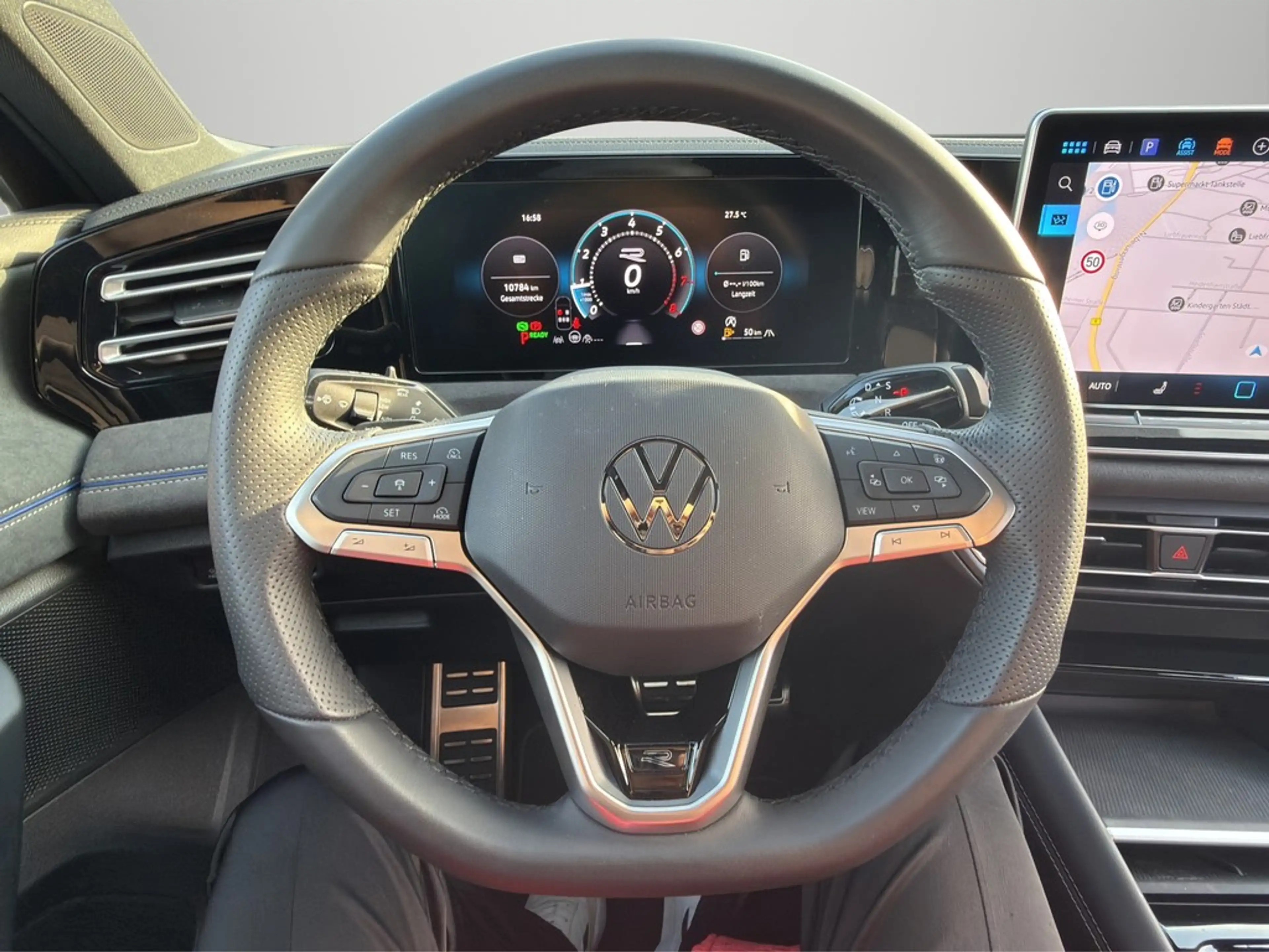 Volkswagen Tiguan 1.5 eTSI R-Line *PANO*STANDHEIZUNG*ACC*DCC*MATRIX* — photo 9