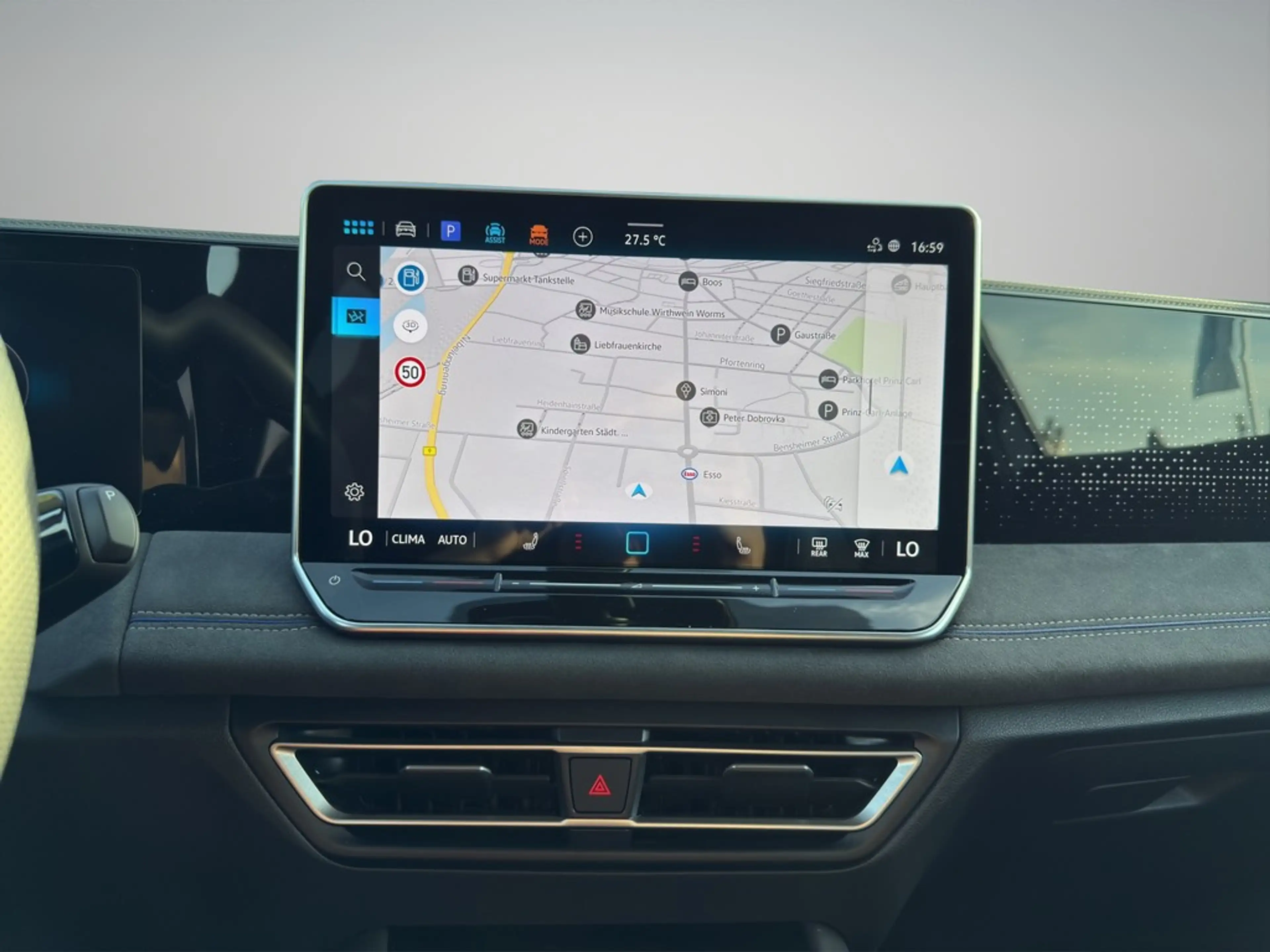 Volkswagen Tiguan 1.5 eTSI R-Line *PANO*STANDHEIZUNG*ACC*DCC*MATRIX* — photo 14