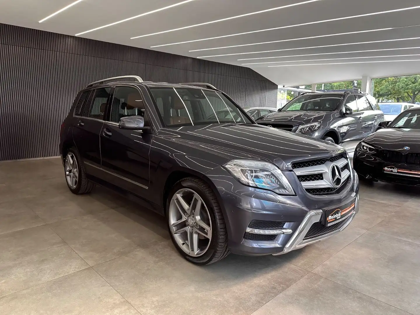 Mercedes-Benz GLK 350 CDI 4Matic AMG*Designo*Memory*1.Hand* Grau - 1