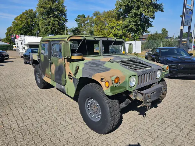 HUMMER H1 Humvee