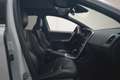 Volvo XC60 2.0 D4 FWD R-Design [ leder climate control Lichtm Biały - thumbnail 35