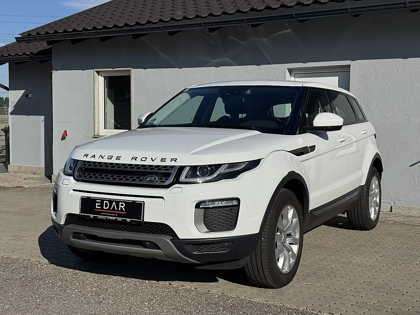 Land Rover Range Rover Evoque SE 2,0 TD4 Aut.*Rückfahrkamera*Anhänger* Weiß - 2