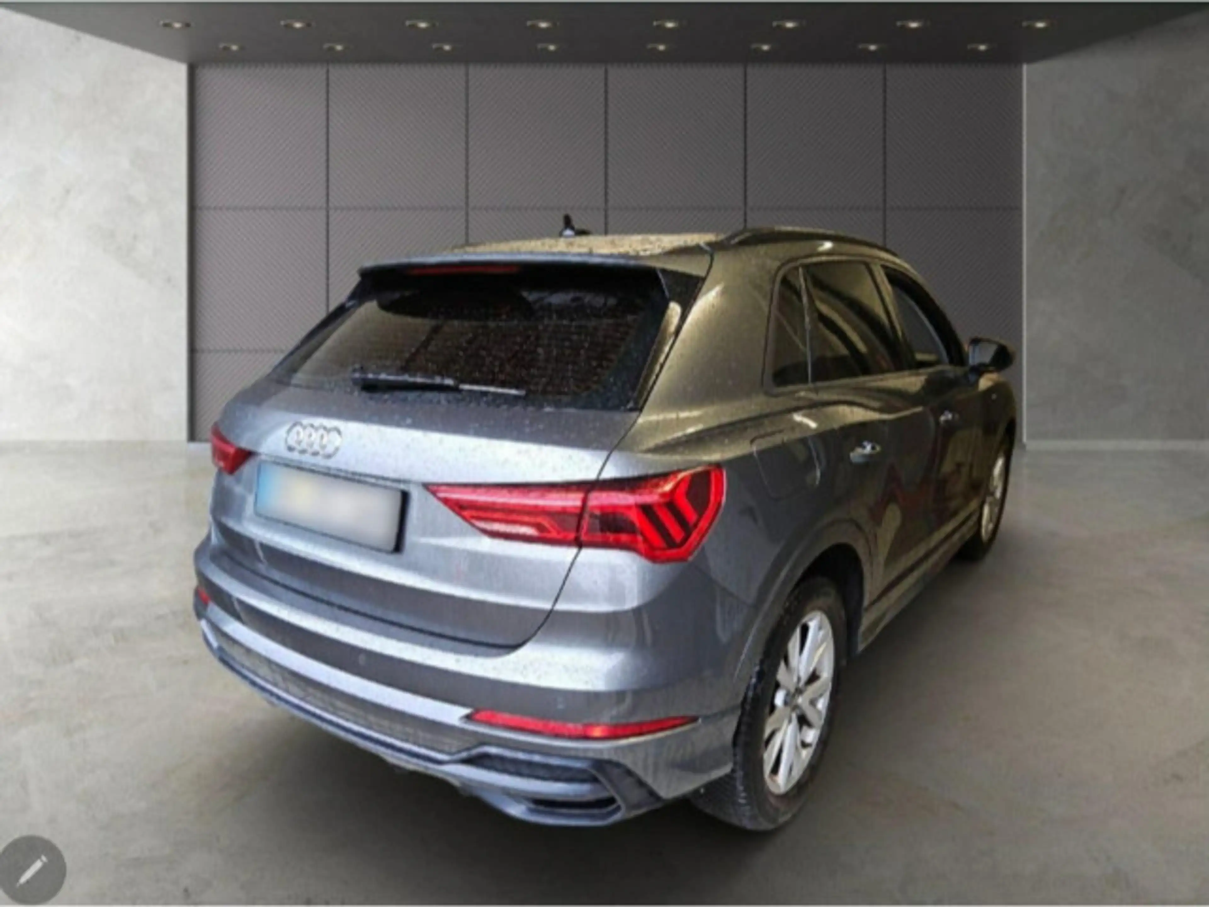 Audi Q3 S line 35 TFSI NAVI LED STDHZ PDC SHZ VC — photo 4