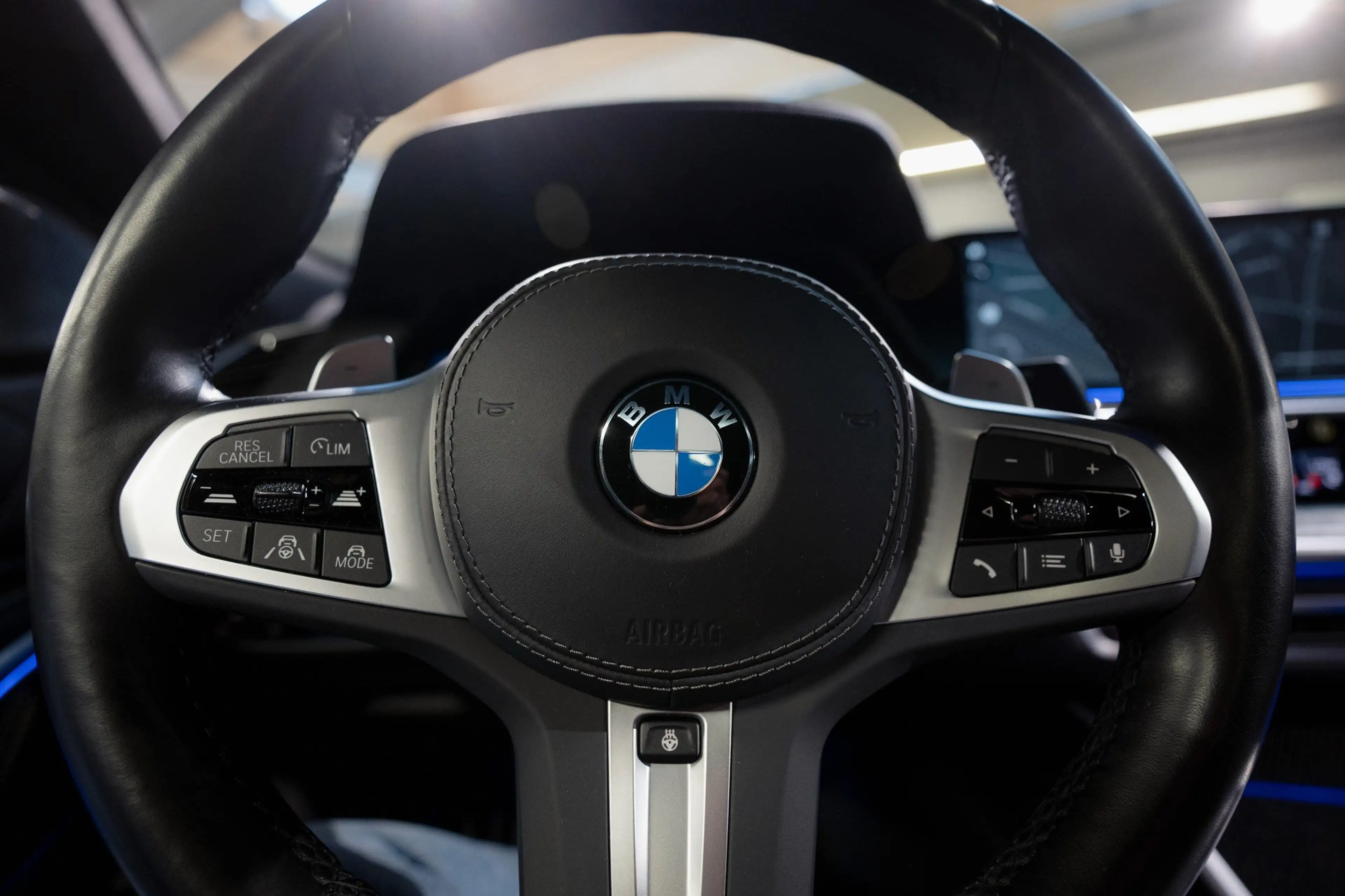 BMW X6 M 50i  Pano+HUD+Bowers and Wilkins — photo 14