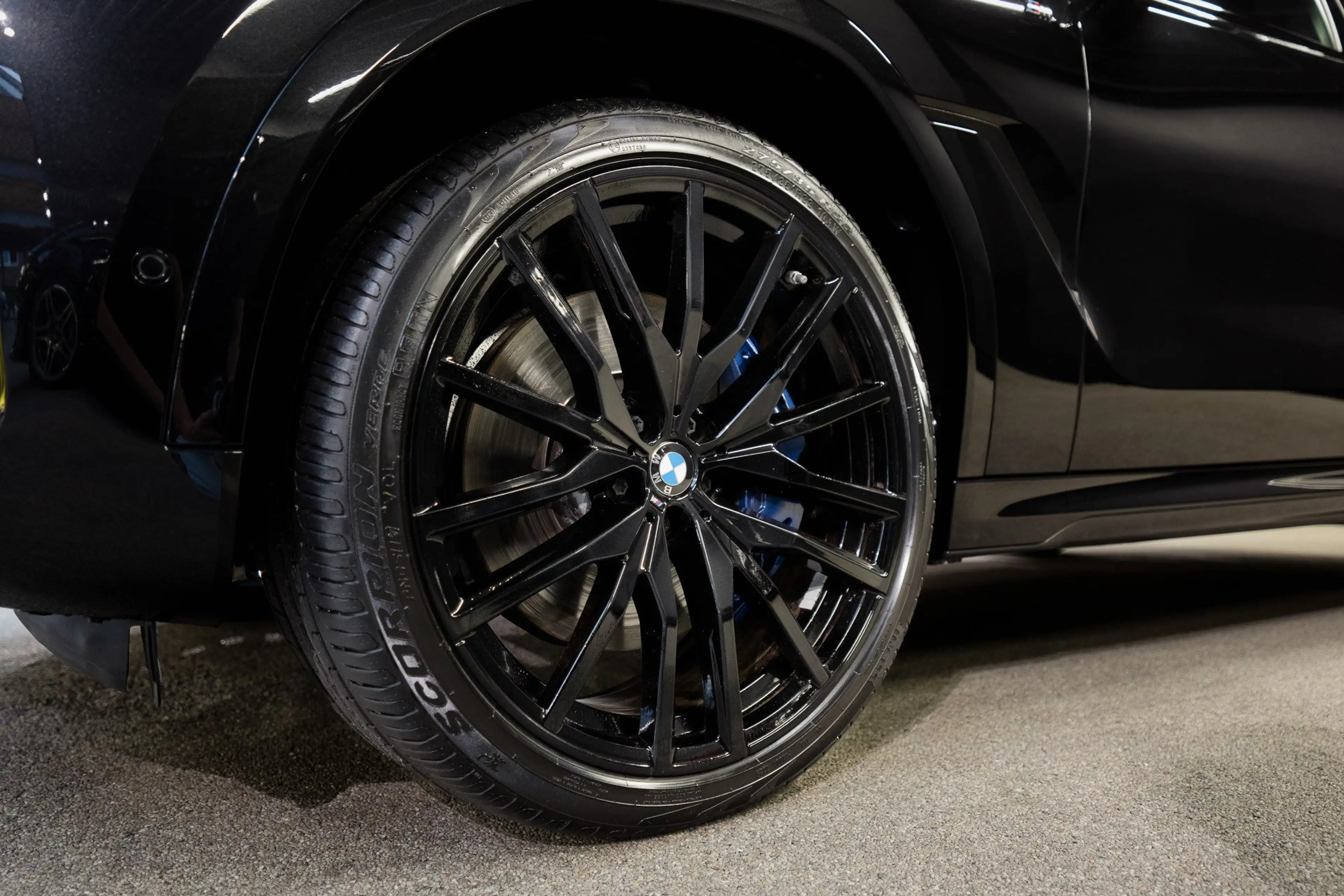 BMW X6 M 50i  Pano+HUD+Bowers and Wilkins — photo 7