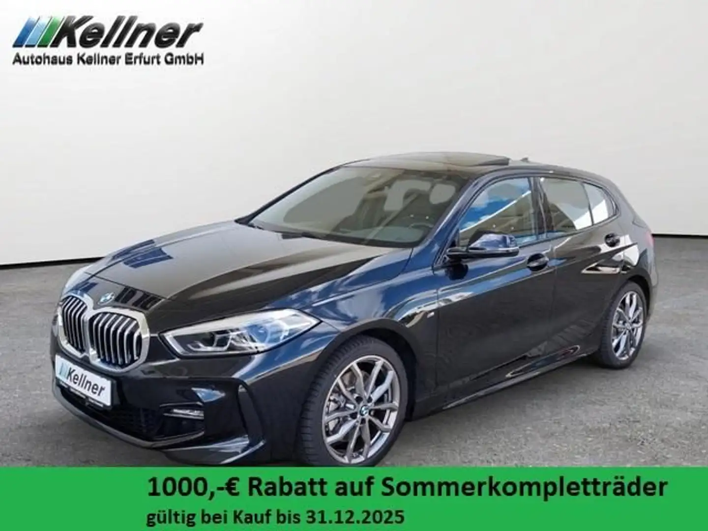BMW 120 i Aut.+M-Sport+HiFi+Panorama+Wireless+Klimaa Zwart - 1