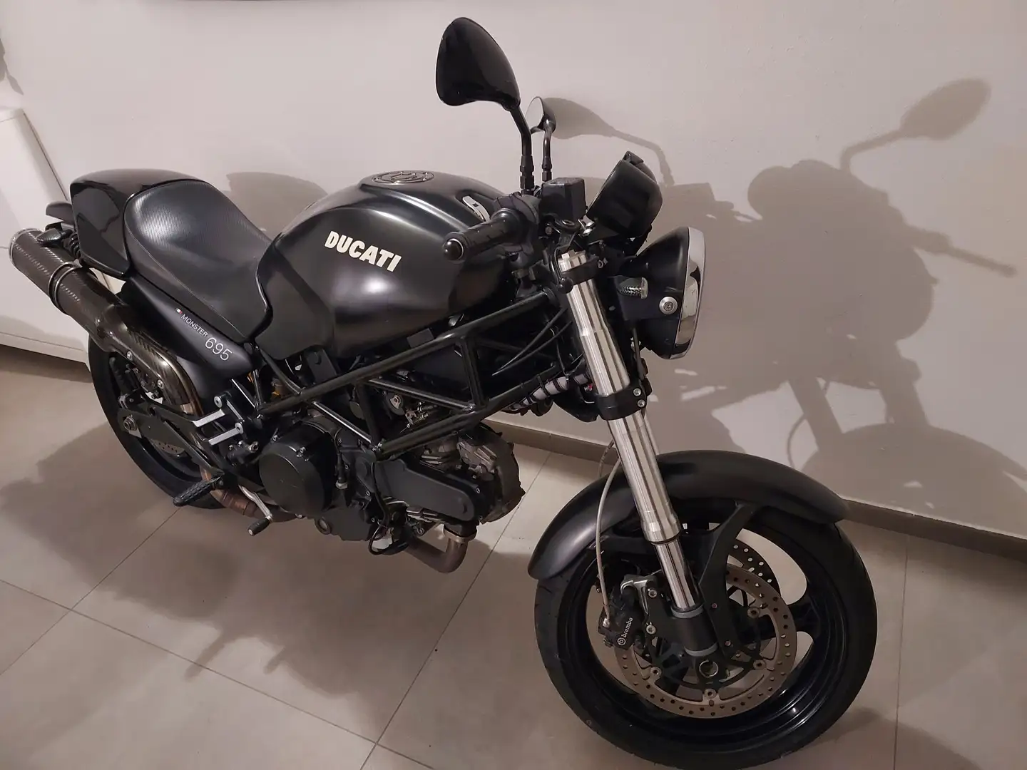 Ducati Monster 695 Termignoni dark Nero - 1