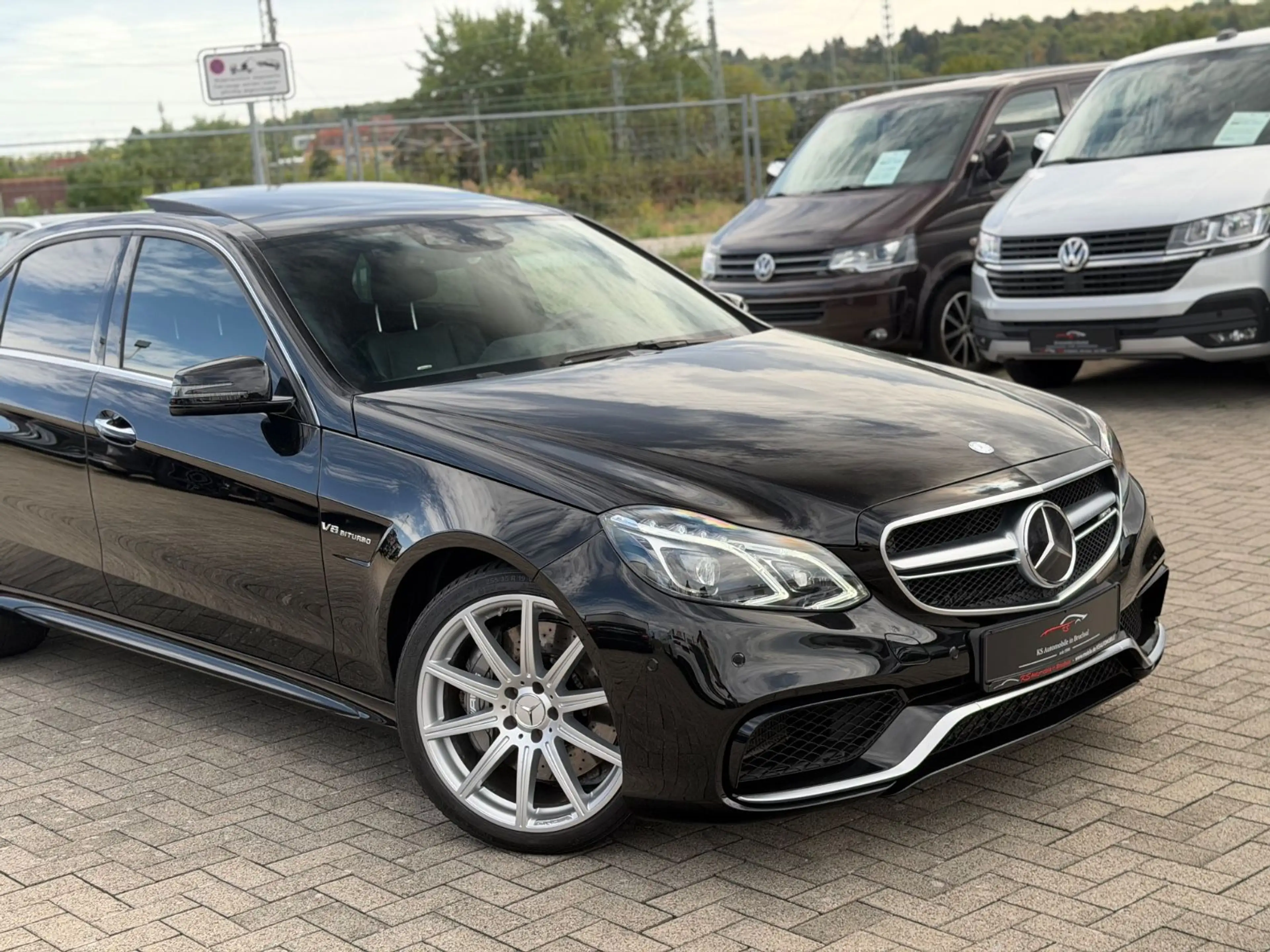 Mercedes-Benz E 63 AMG 4Matic *Pano*HK*Distronic*Original* — photo 5