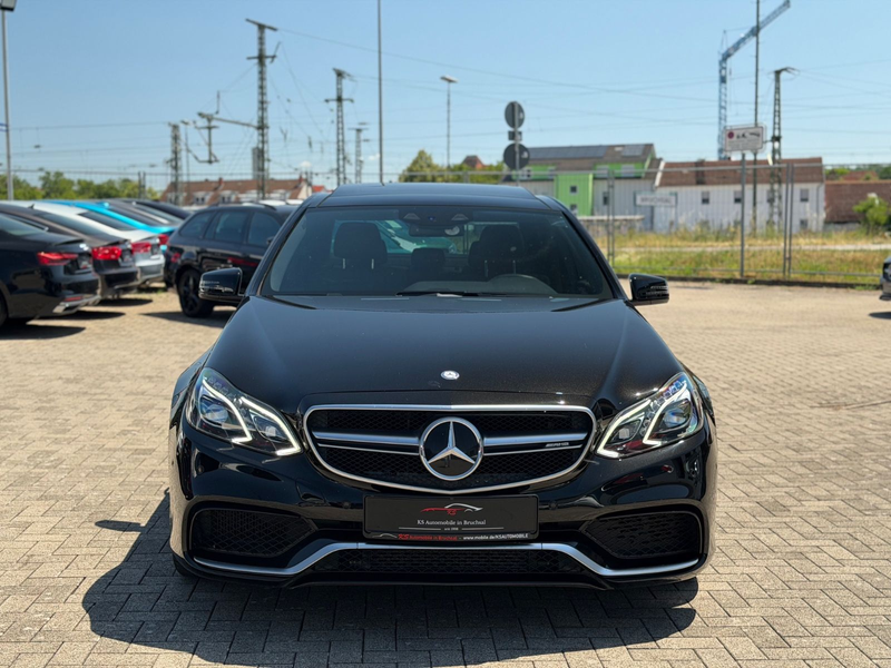 Mercedes-Benz E 63 AMG 4Matic *Pano*HK*Distronic*Original* — photo 3