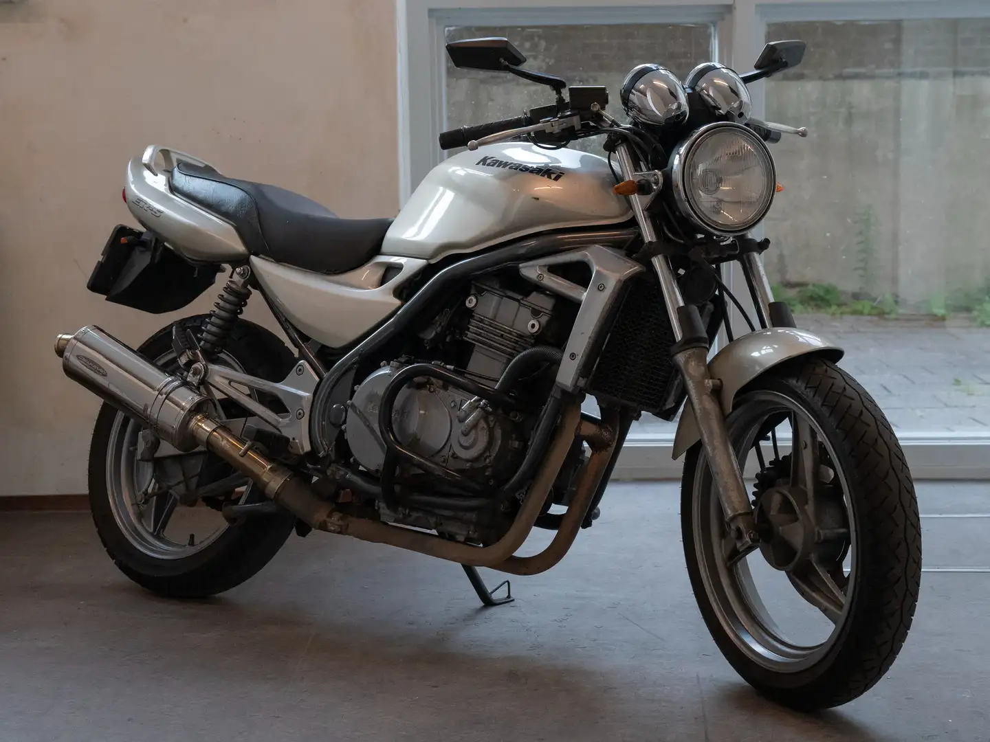 Kawasaki ER - 5 Gris - 1