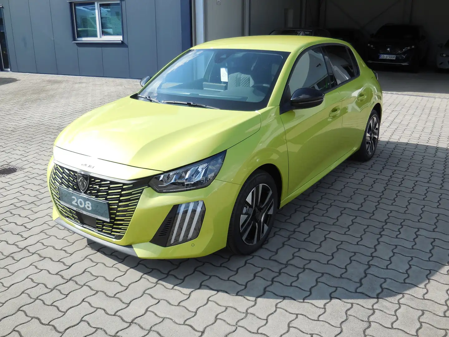 Peugeot 208 Allure 1.2 PureTech 100*Sitzheizung-PDC* Gelb - 1
